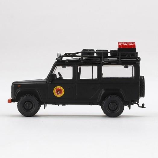 MINI GT Land Rover Defender 110 インドネシア警察 MINI GT 157 Land Rover Defender 110 Korlantas Indonesia