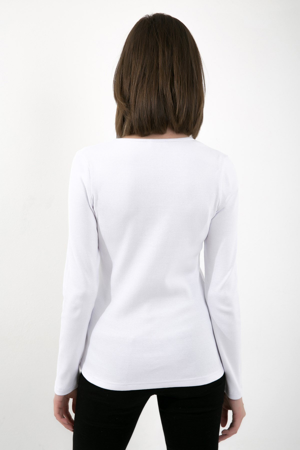 Likralı Uzun Kollu Fitilli Örme O Yaka Basic Beyaz Bluz ND-26208