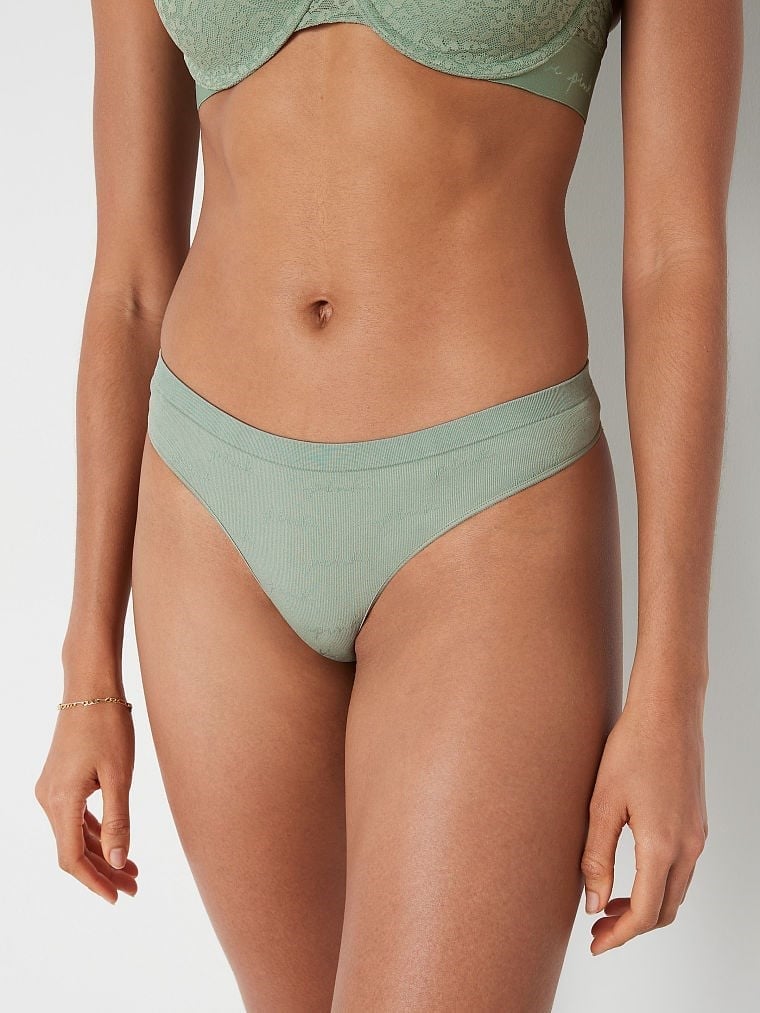 Erotik erotik katta xorozlar Seksi tezlatgichlar