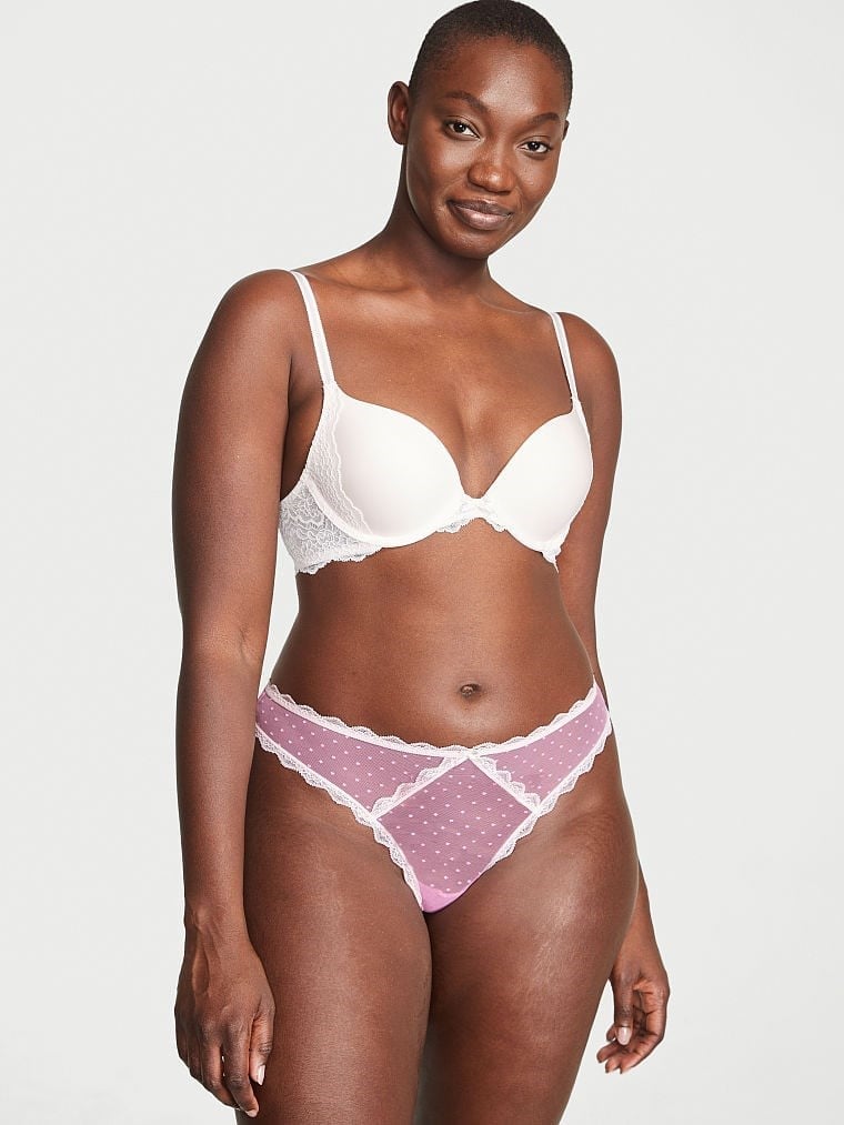 Ikki qiz bir yigitni pornoga suratga olishdi Tik turgan yosh kokraklarni tomosha qiling