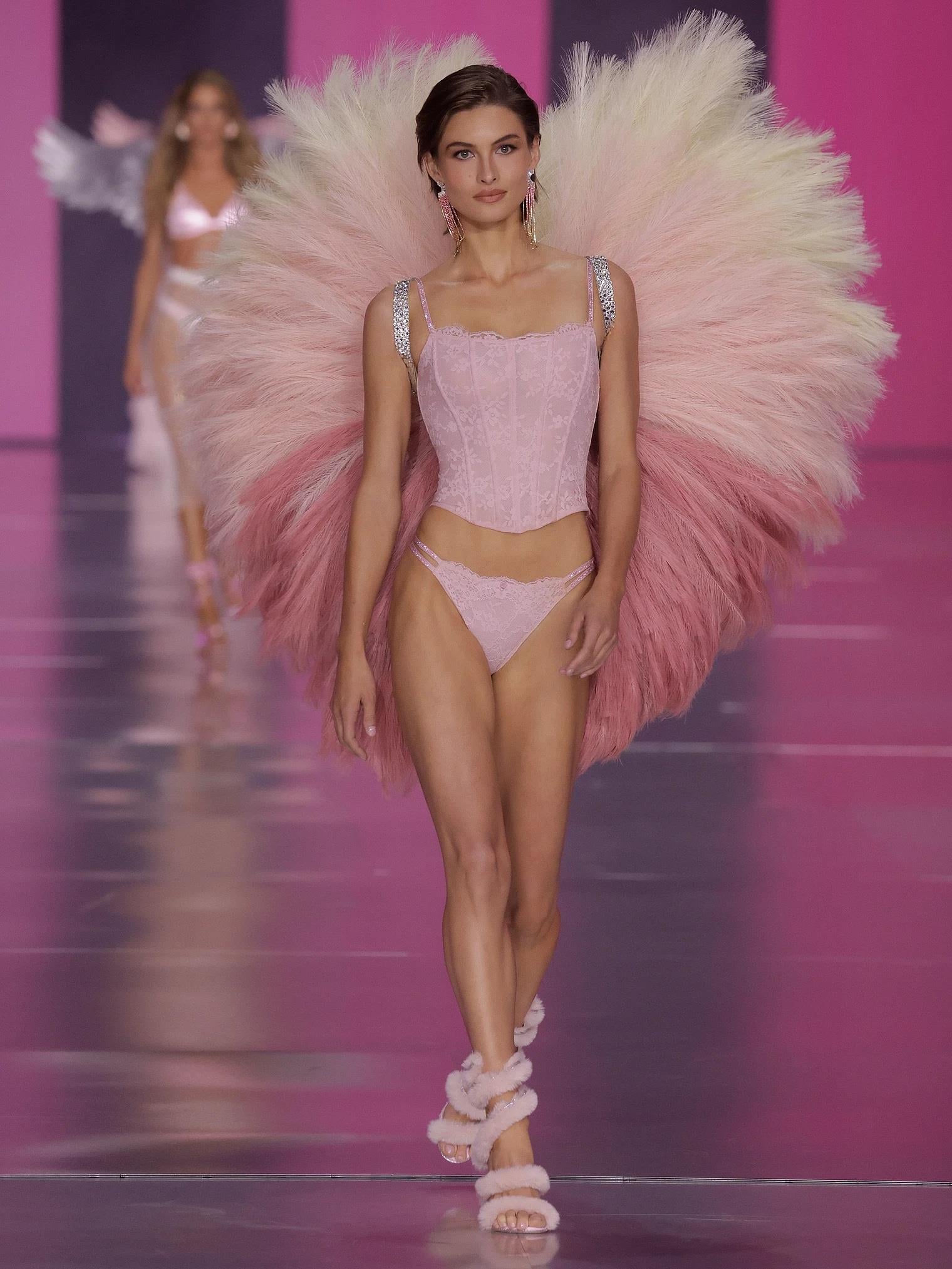 Twinkle Askılı Dantelli Büstiyer Takımı Pembe | Victoria's Secret