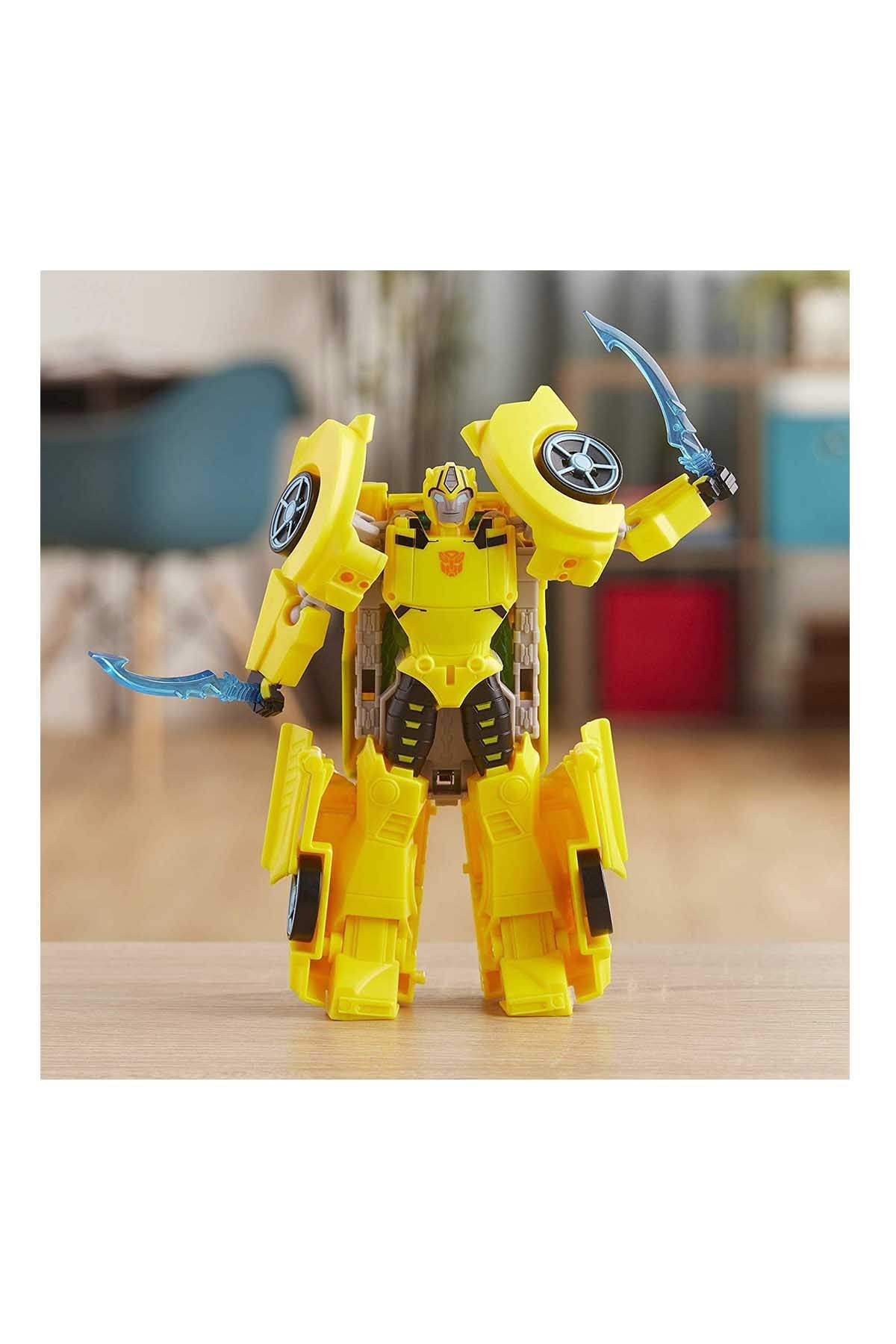 Transformers Cyberverse Büyük Figür Bumblebee