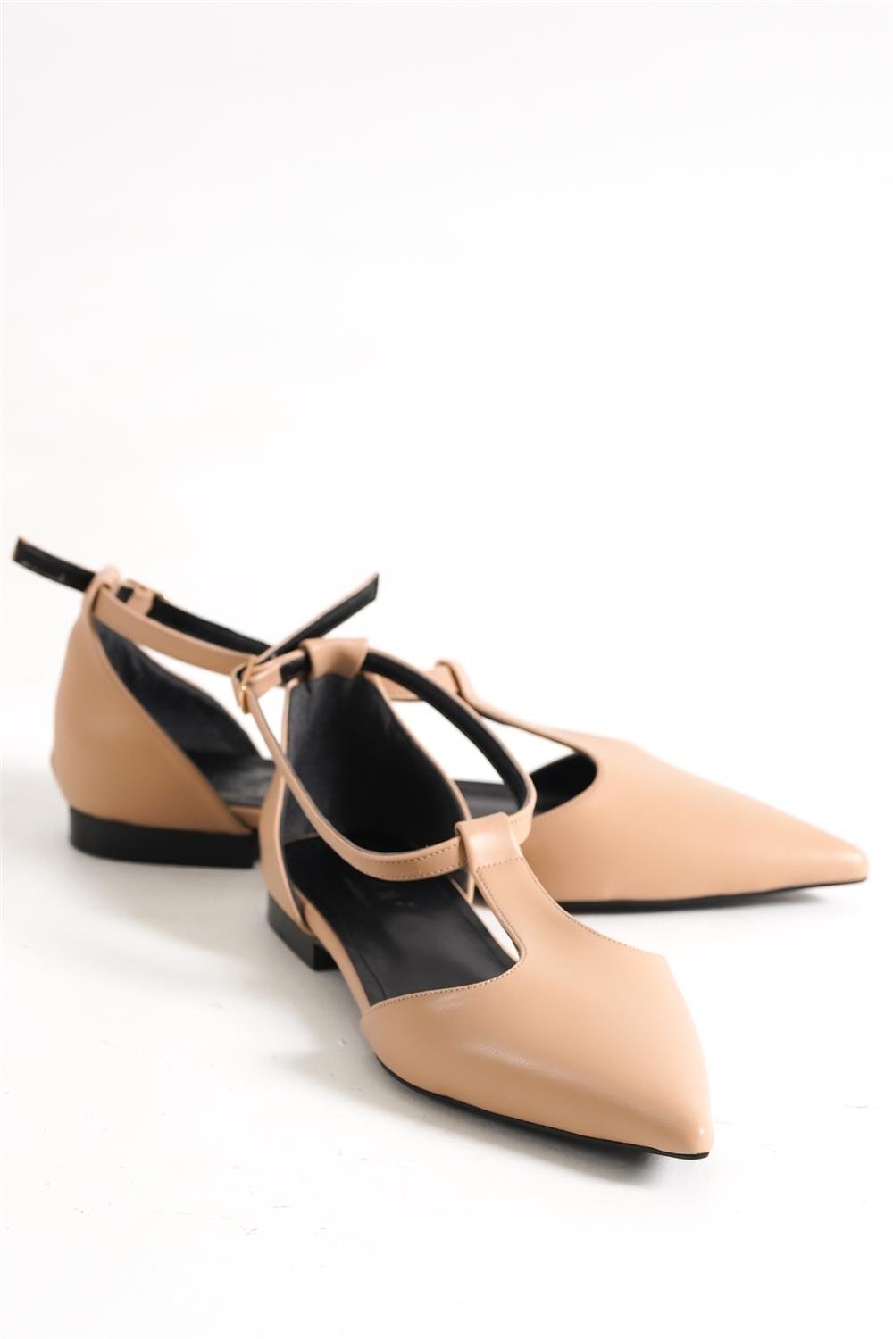 T strap pointed toe flats best sale