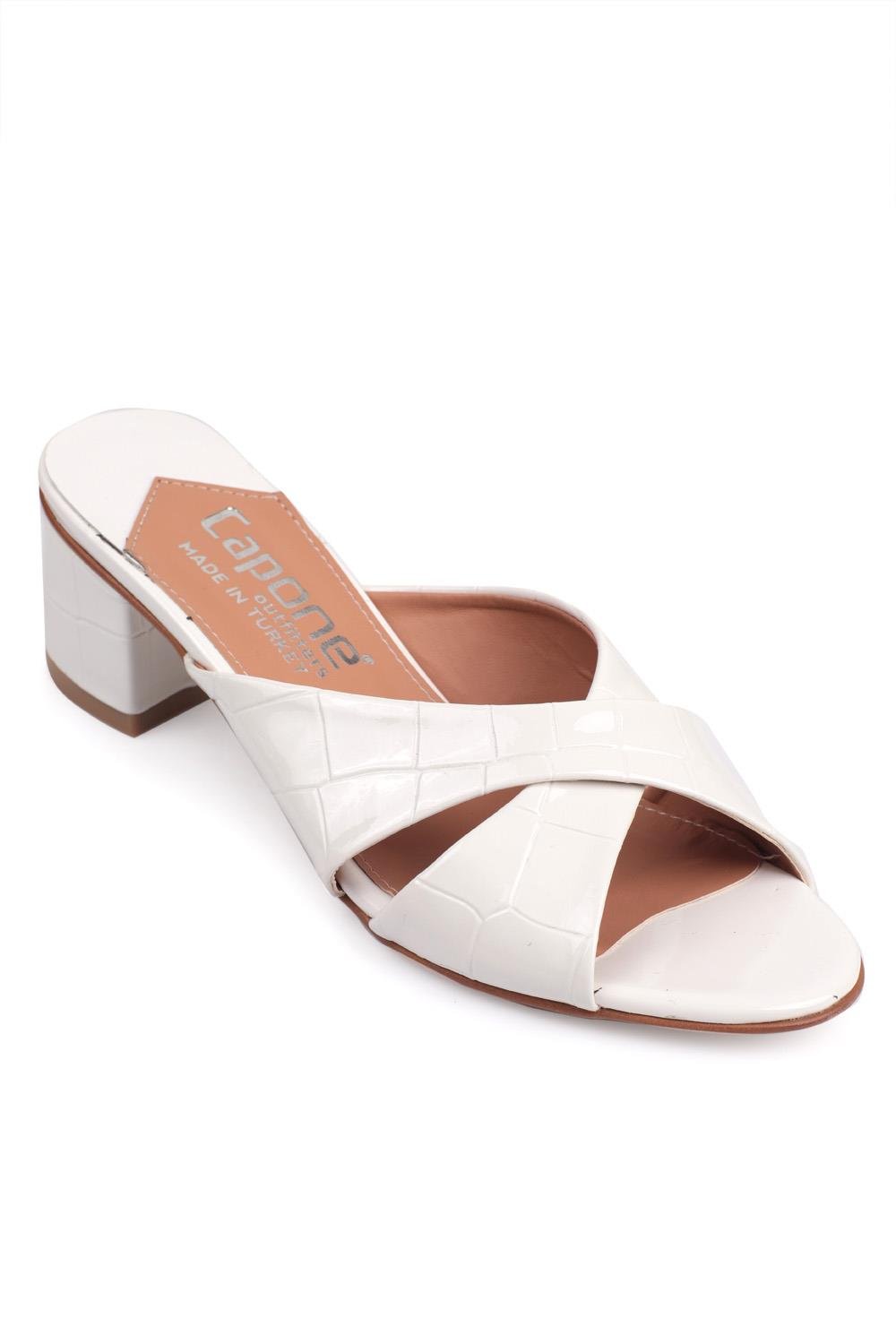 【関税込み】Casablanca ホワイト 刺繍 サンダル Capone Taya Cross Band Women White Sandals