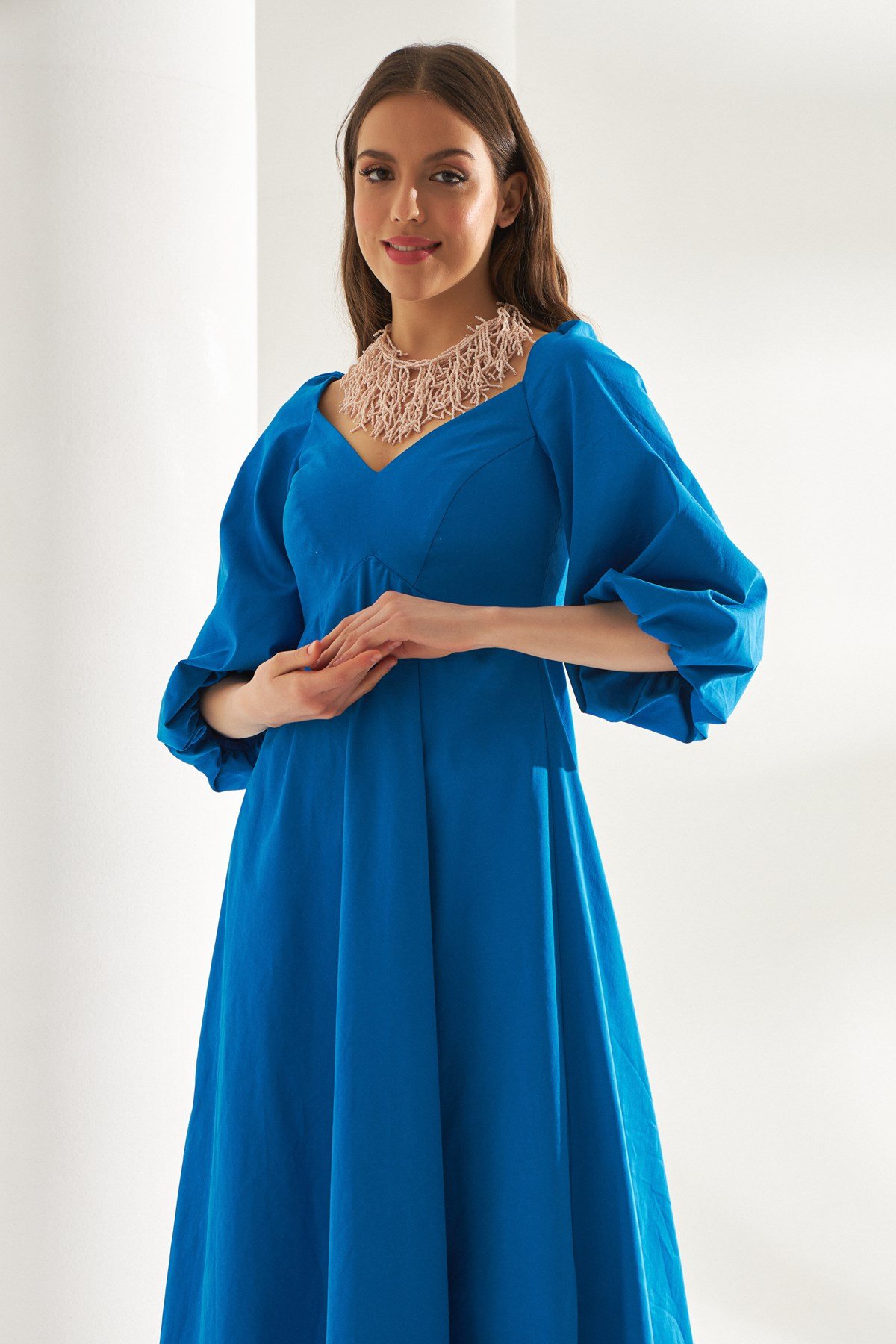 Lilium Elbise Mavi - Balon kollu beyaz elbise | Elbise | Modalogy