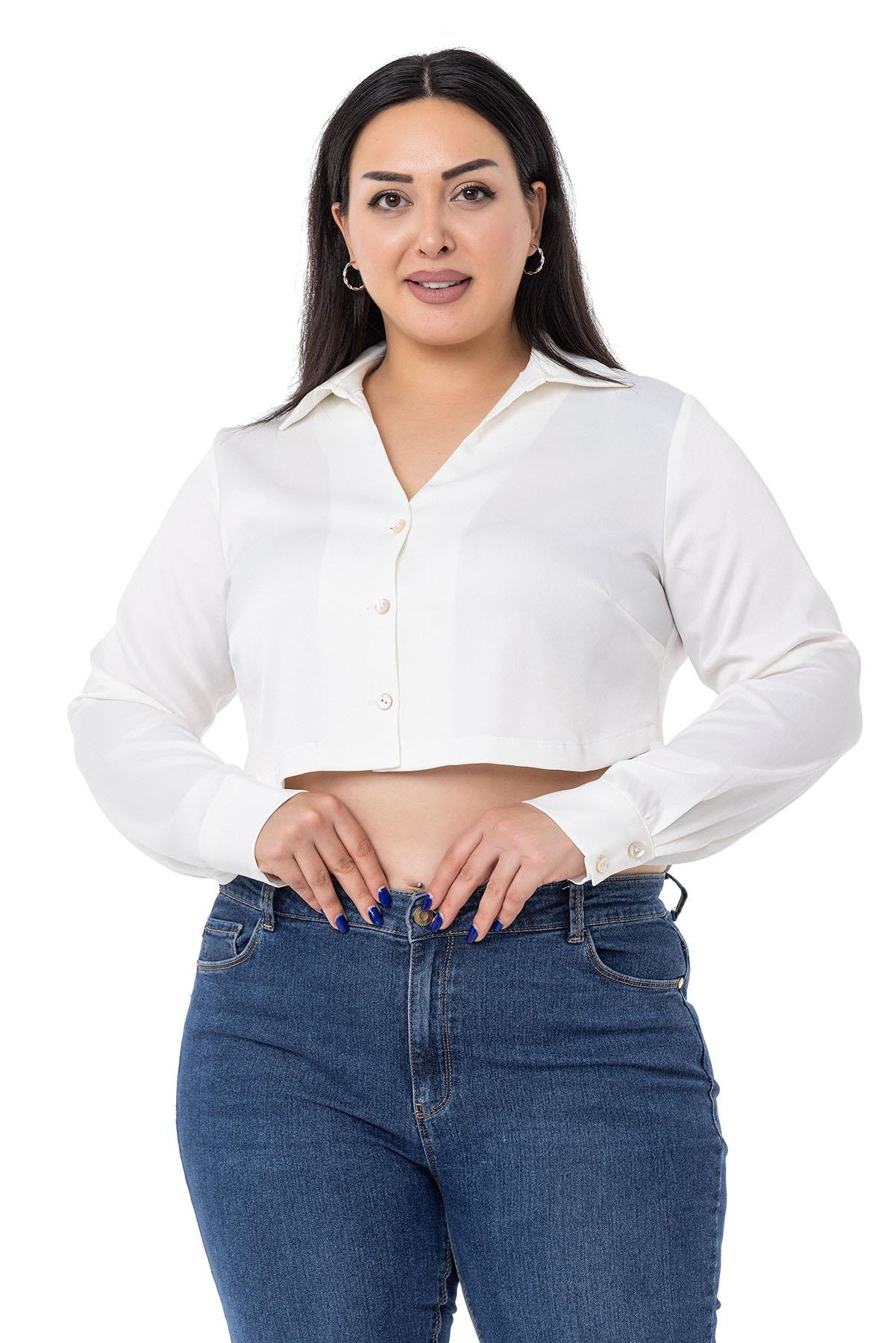 Büyük Beden Saten Manşetli Beyaz Crop Gömlek
