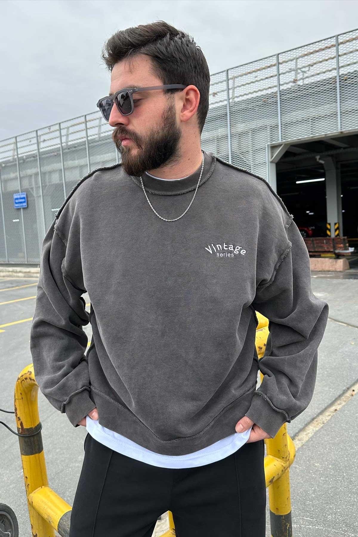 Vintage Koyu Gri Yıkamalı Sweatshirt