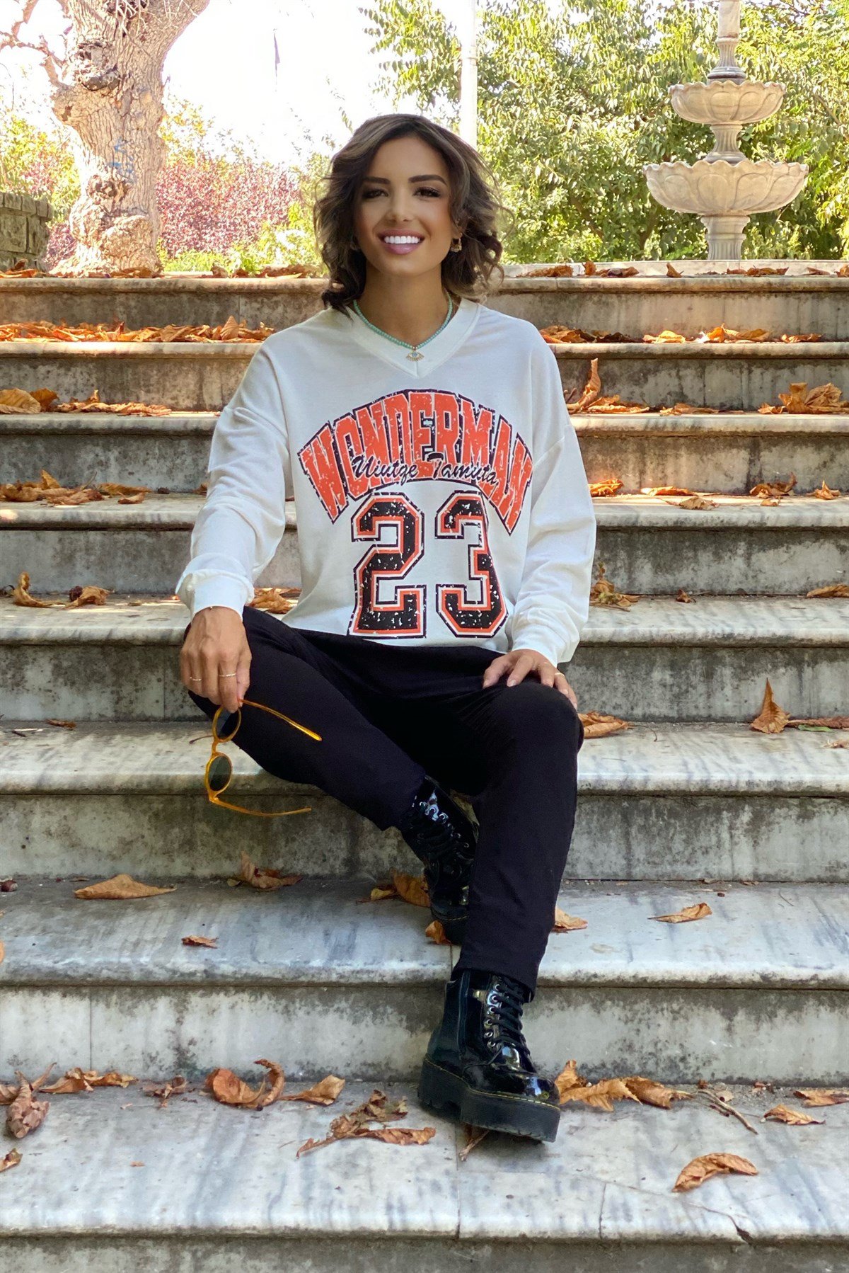 Bask Detayl Ekru Vintage Sweat