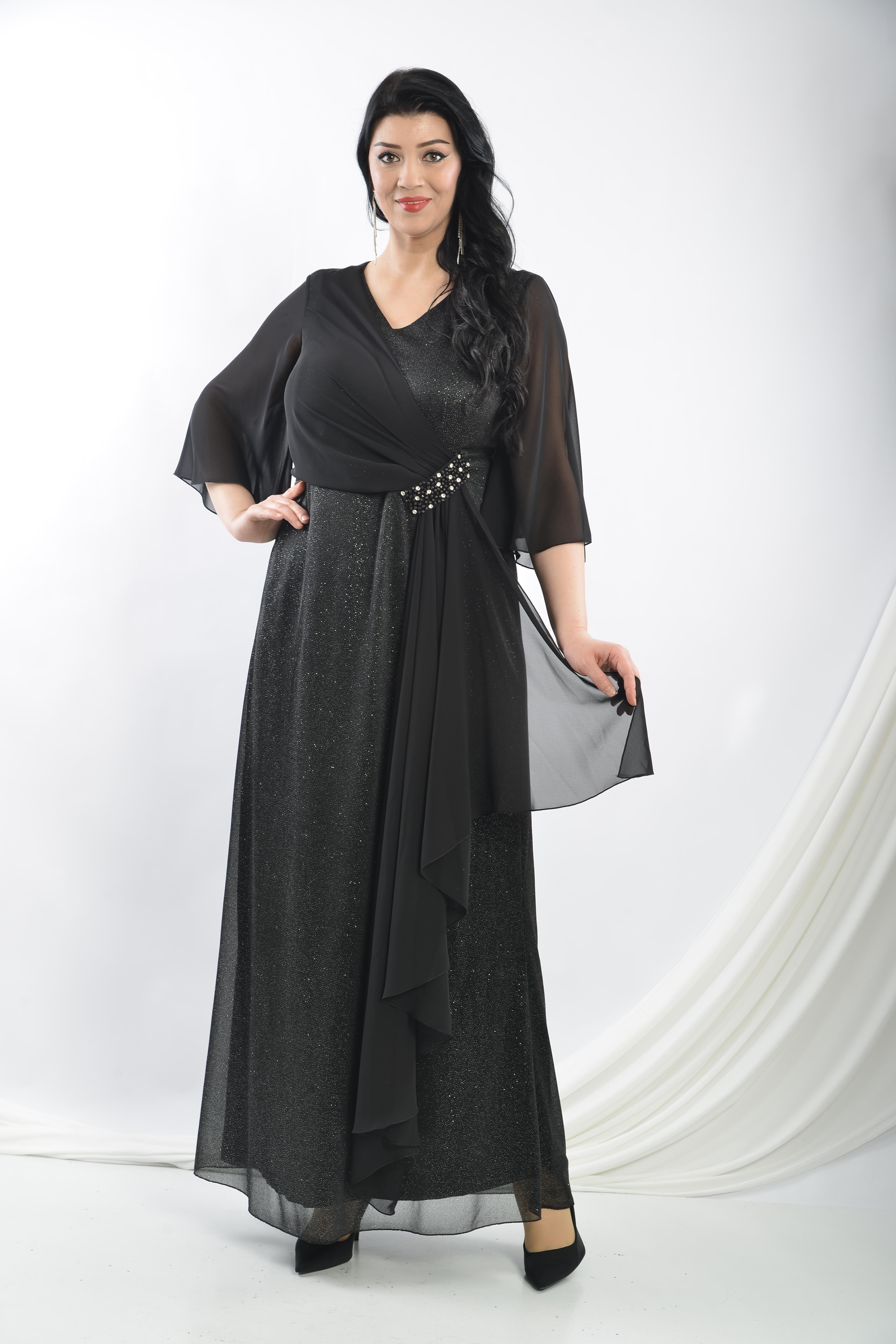 Büyük Beden Siyah Renkli Kuruvaze Yaka Simli Dantel Uzun Abiye Elbise