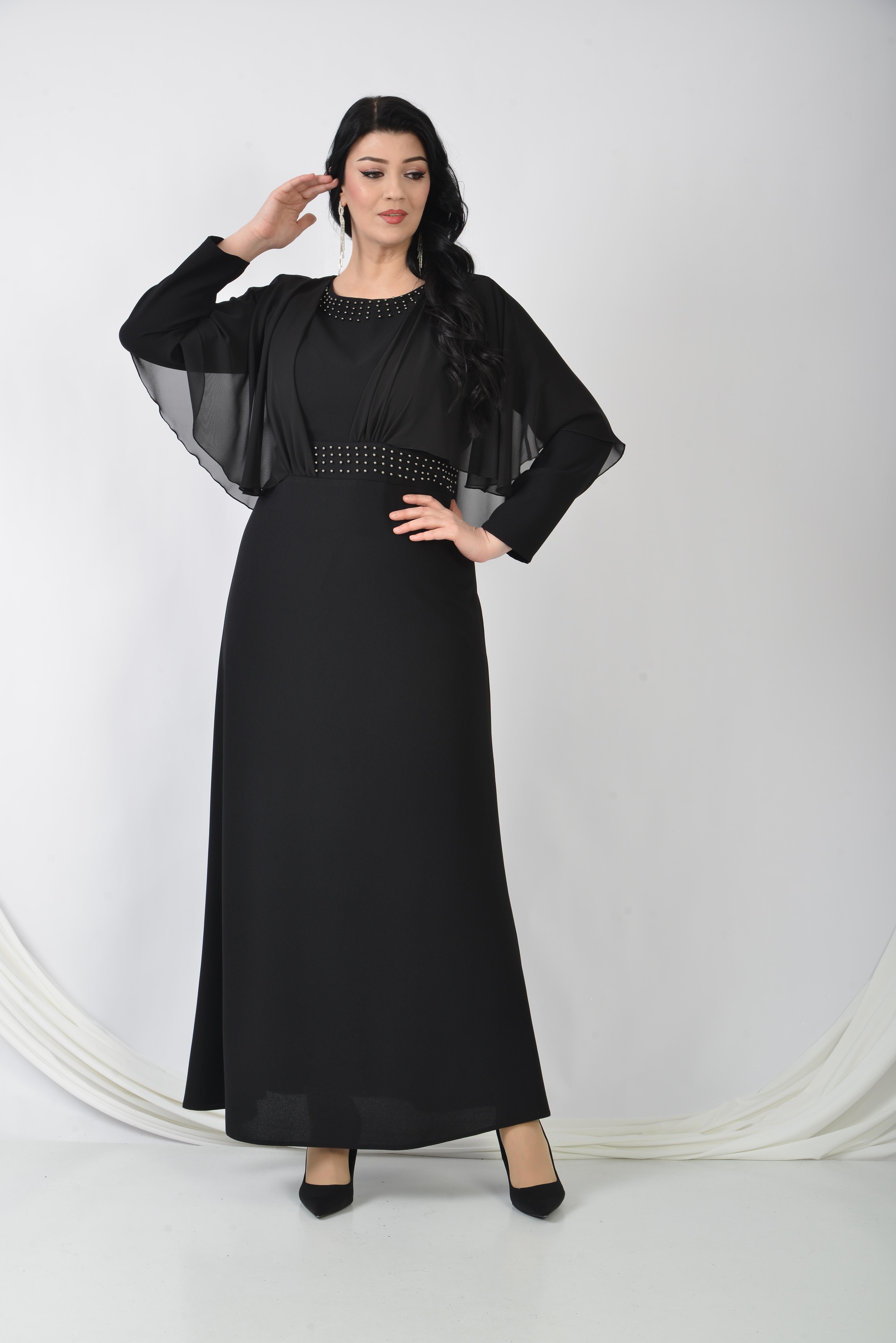 Büyük Beden Siyah Renkli Uzun Kollu Şifon Abiye Elbise