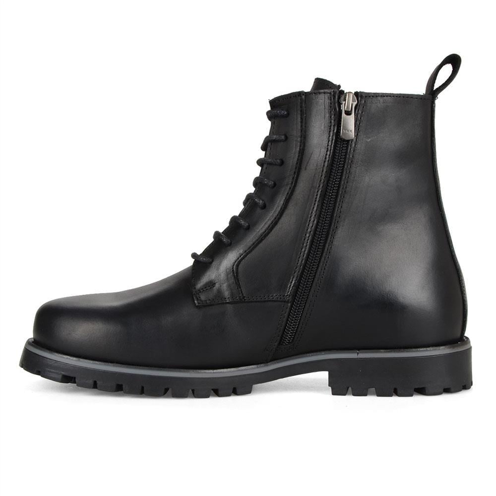 Men Boots Black Oiled Leather Newcat