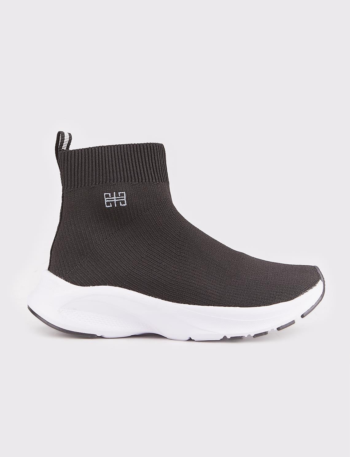 Nike sock like sneakers 2025