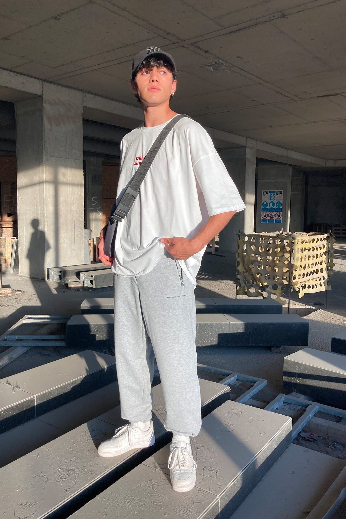 Grey sweat store outfit