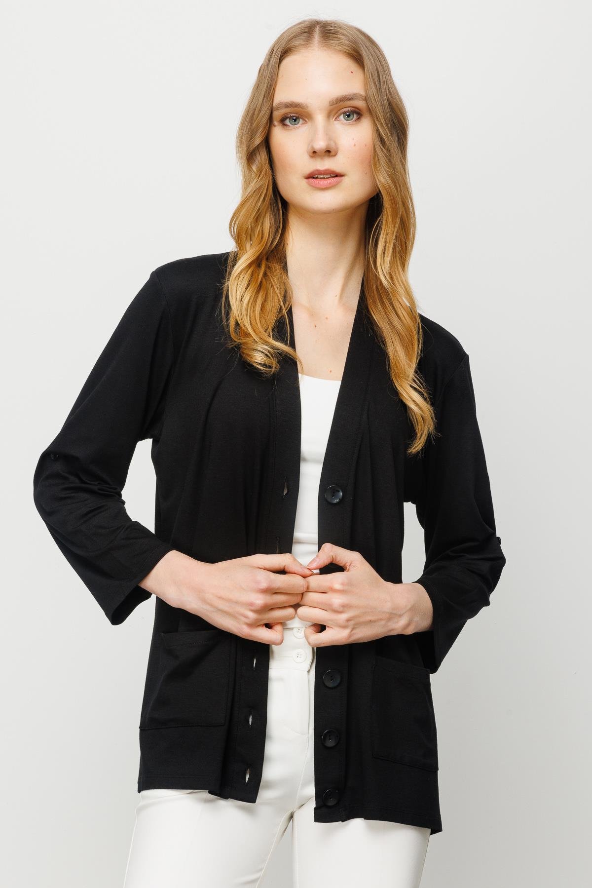 Kadın V Yaka Uzun Kol Cepli Düğmeli Penye Ceket SiyahDesen Triko - Online  Satış