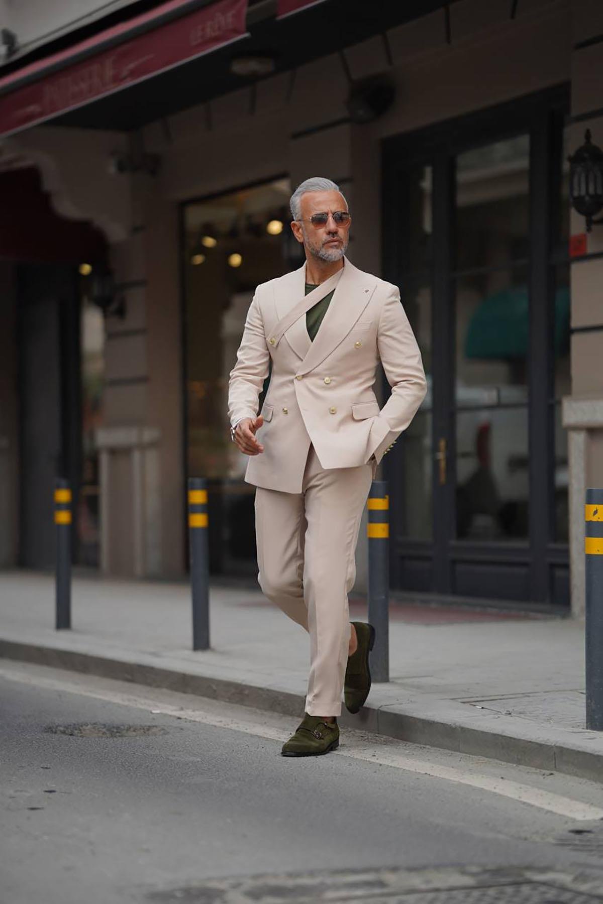 Double breasted shop beige suit