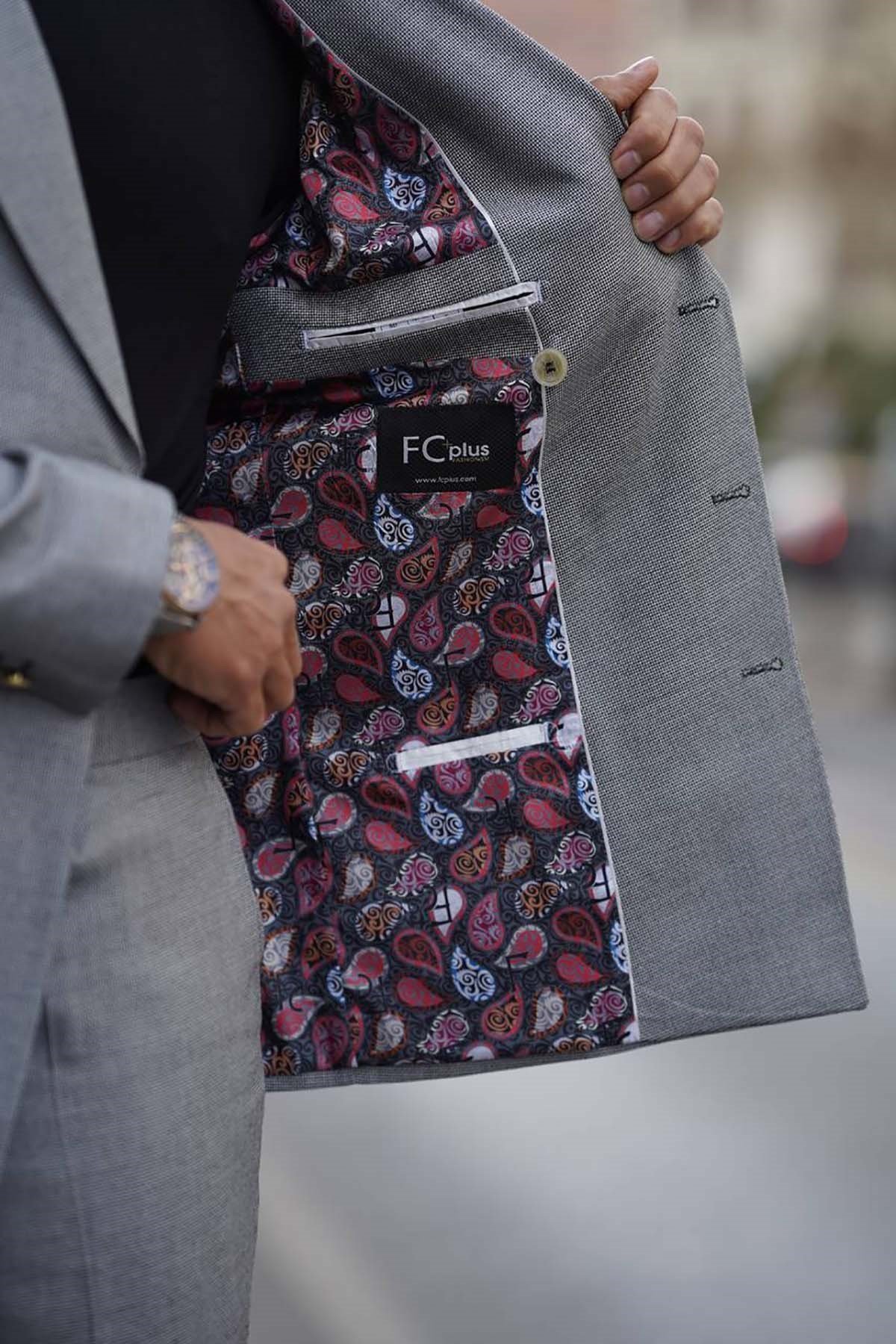 GOLDEN BUTTON BLACK GRAY DOUBLE BREASTED SUIT