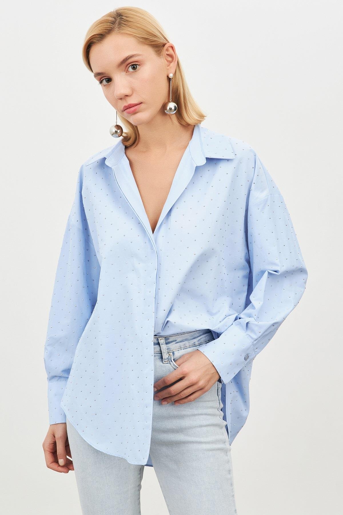 Kadın Bebe Mavi Gömlek Yaka Uzun Kollu Taş Yapıştırma Detaylı Düğme  Kapamalı Gömlek ST090W55372001 | Setre