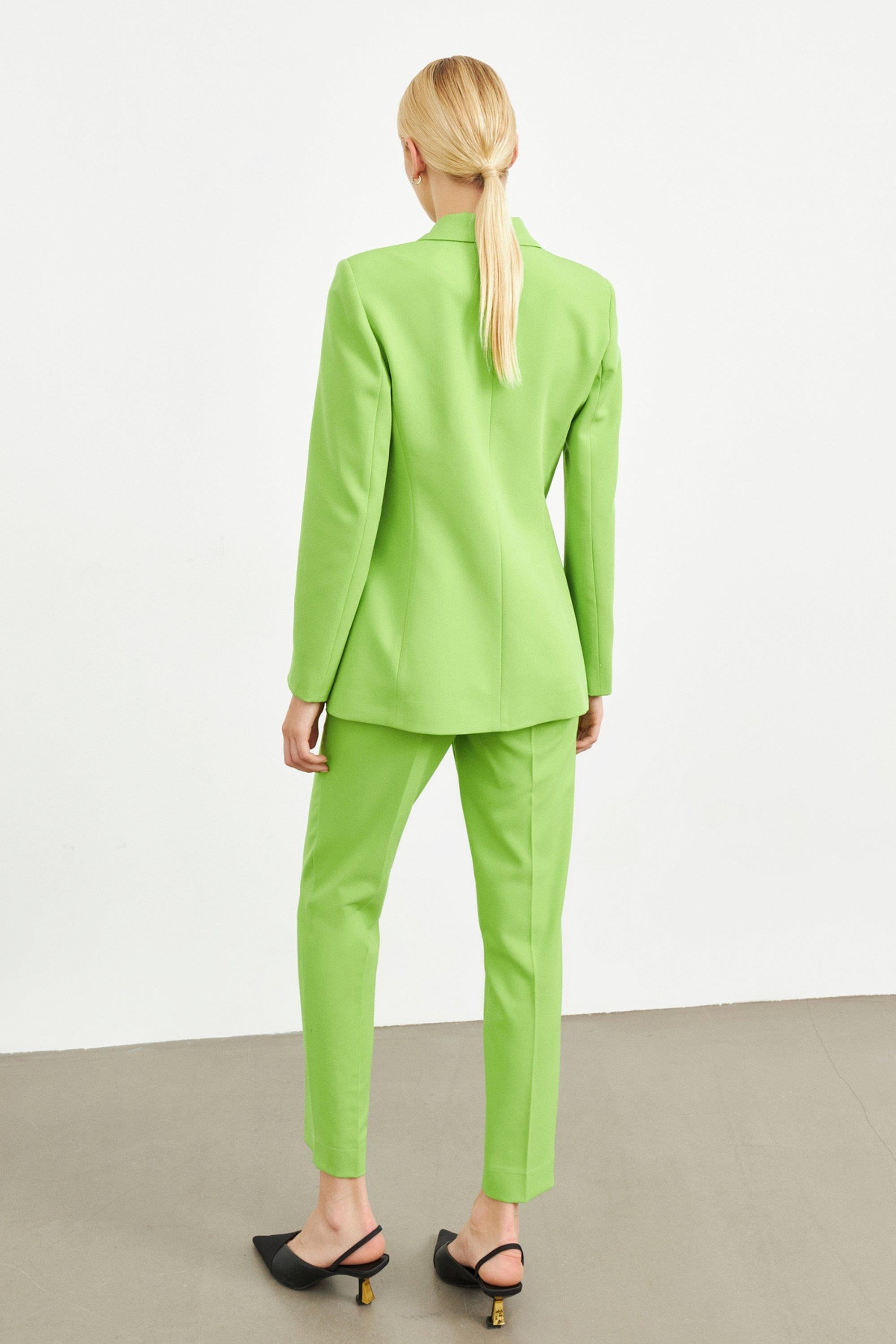 Kadın Fıstık Yeşili Ceket Yaka Düğme Kapamalı Uzun Kollu Ceket Tam Bel Boru  Paça Pantolon ST070S90486002 | Setre
