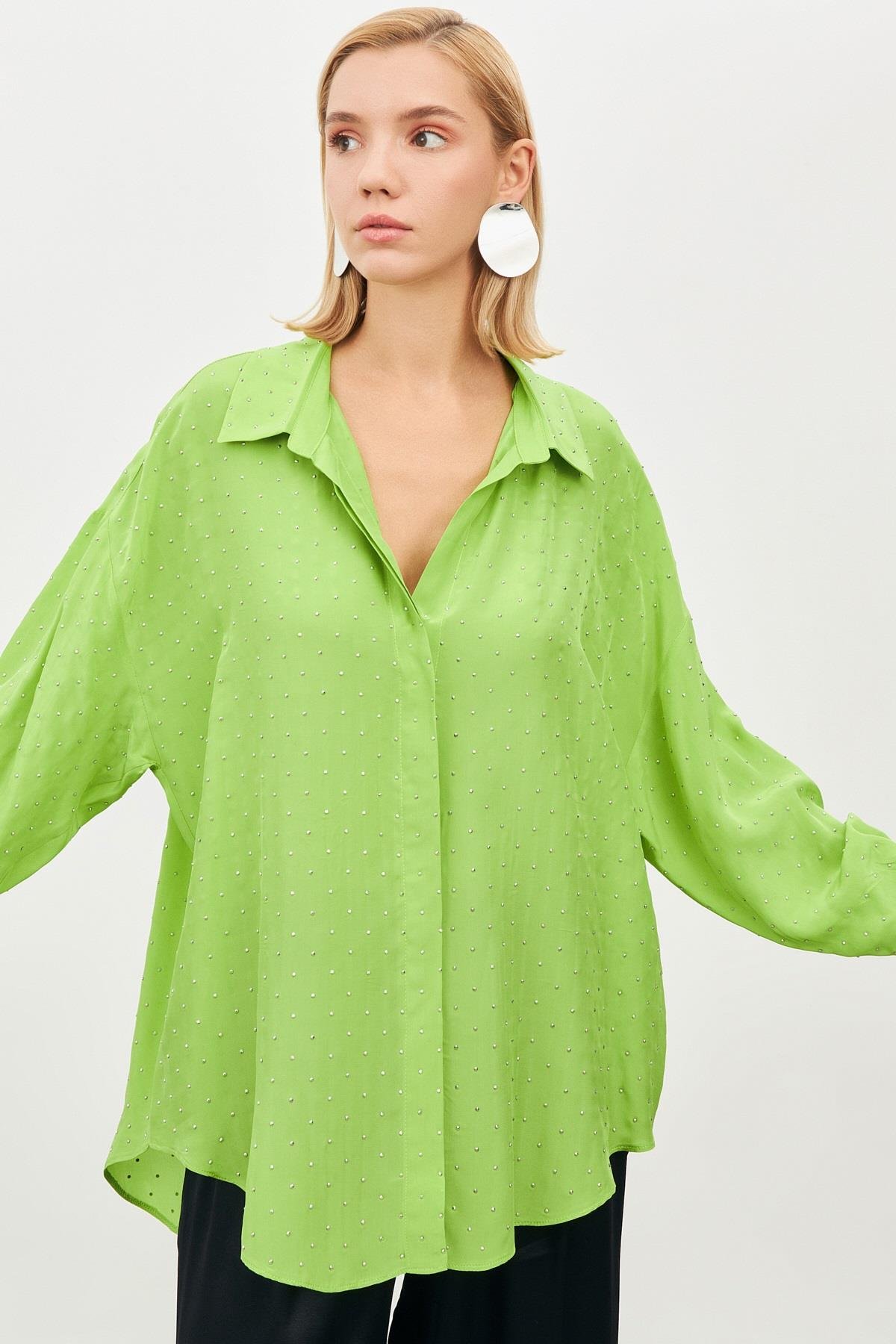 Kadın Fıstık Yeşili Uzun Kollu Taş Detaylı Gömlek ST070S553720004 | Setre