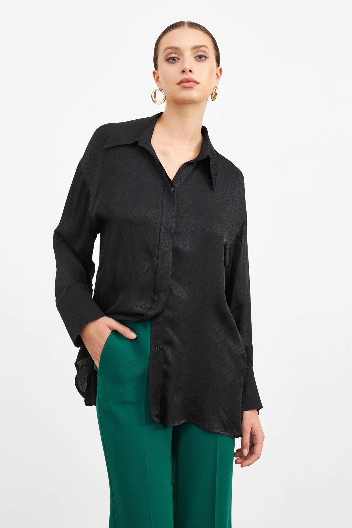 Kadın Siyah Gömlek Yaka Uzun Kollu Düğme Kapamalı Gömlek ST090W55373002 |  Setre
