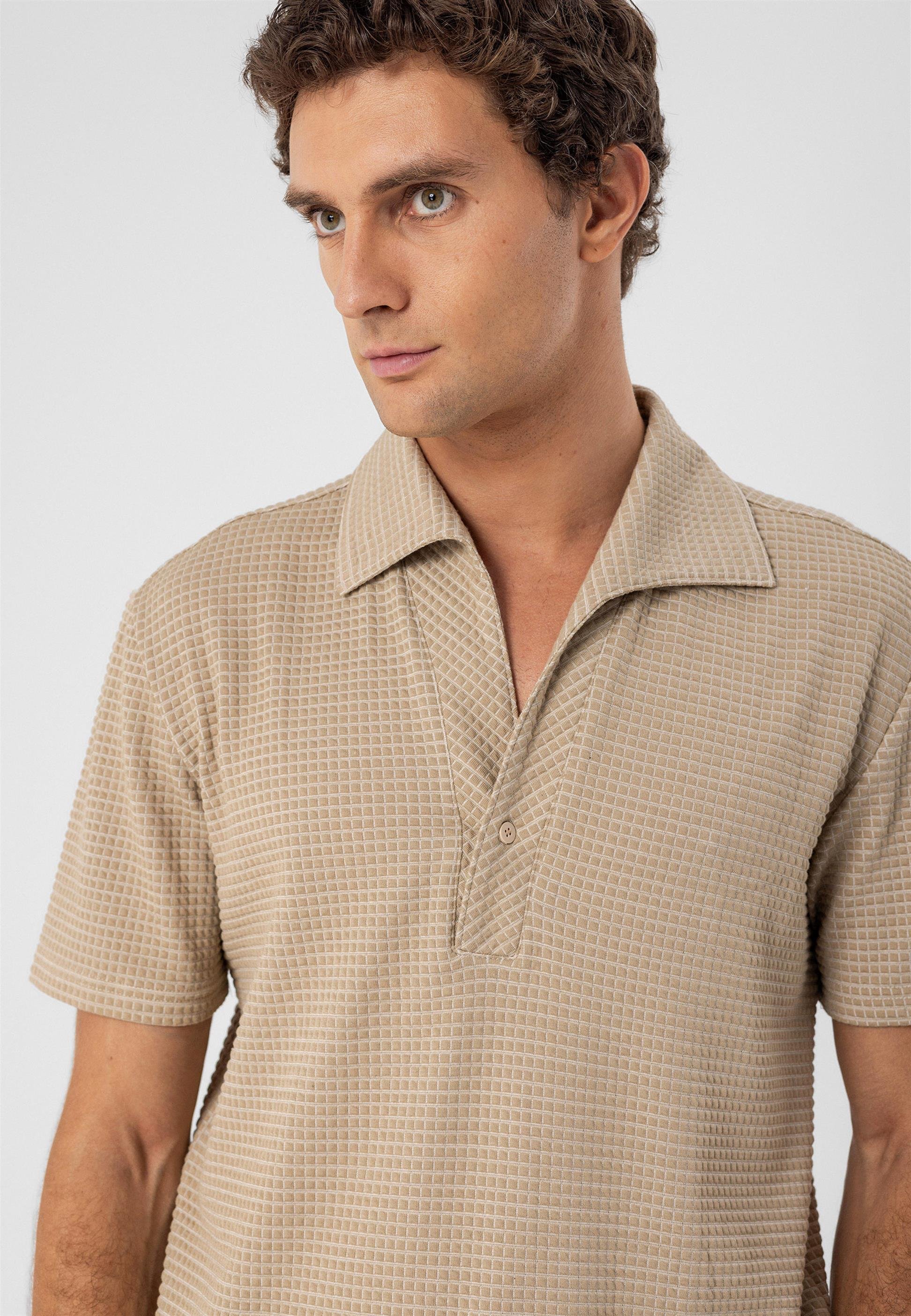 Wide Collar Knitwear Men's Shirt