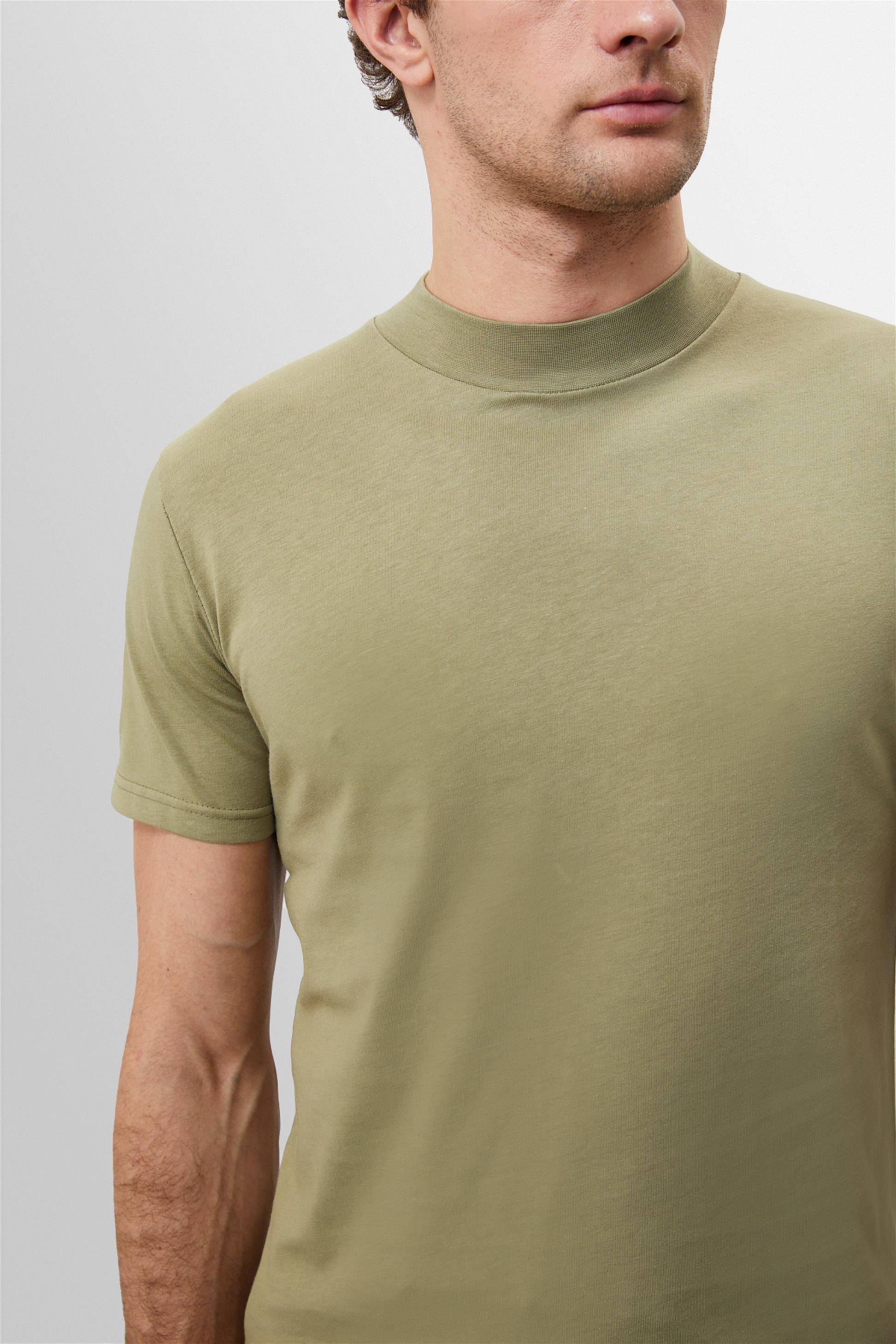 Slim Fit Basic T Shirt