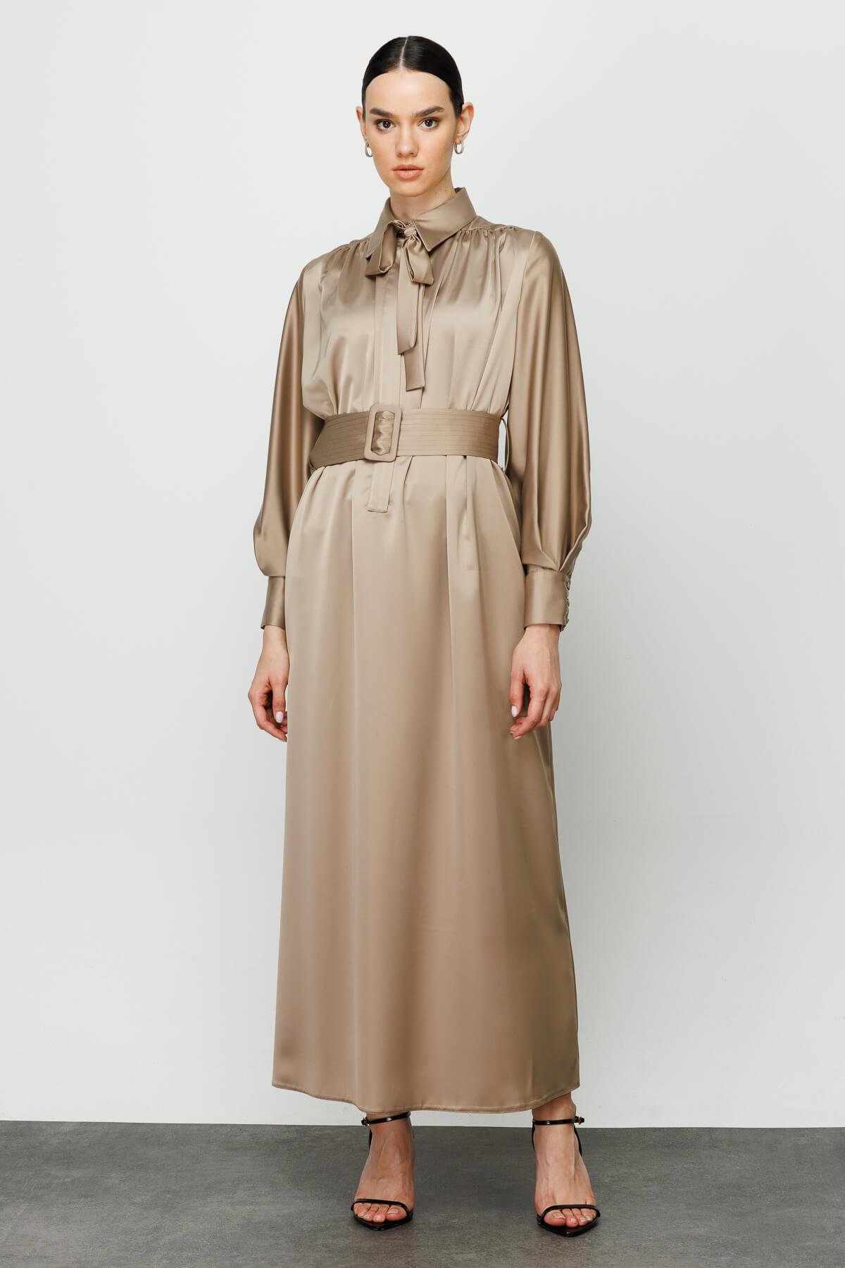 Yarım Patlı Kuşaklı Abiye Elbise Bal - Fatma Atasoy
