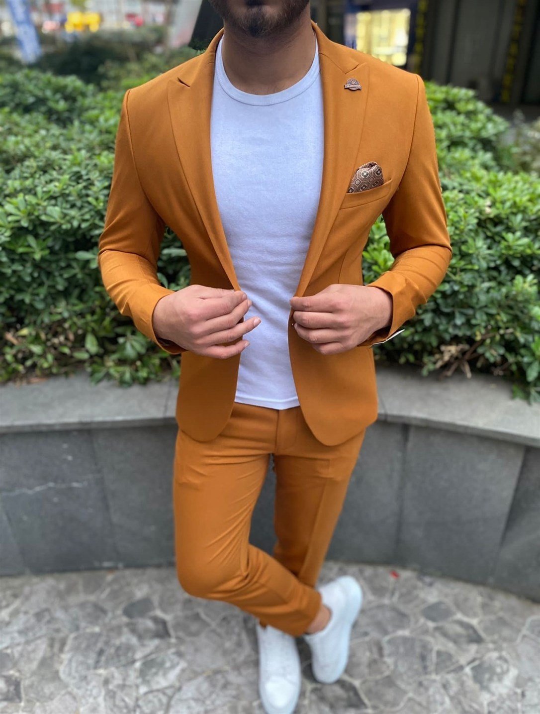 Hardal Sarı Renk Spor Takım Elbise Sivri Yaka Slim Fit | Agustini