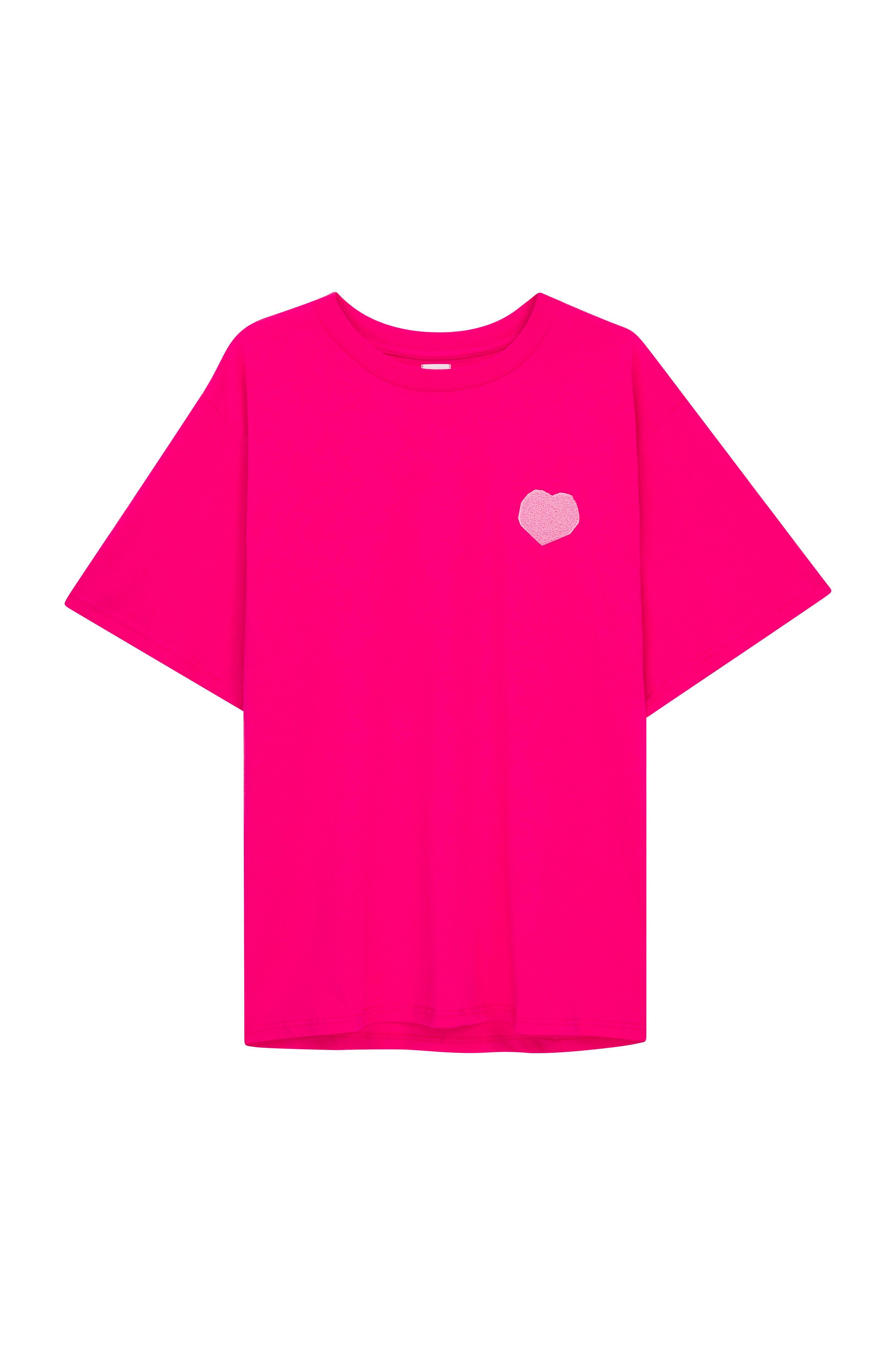 T shirt studio sale