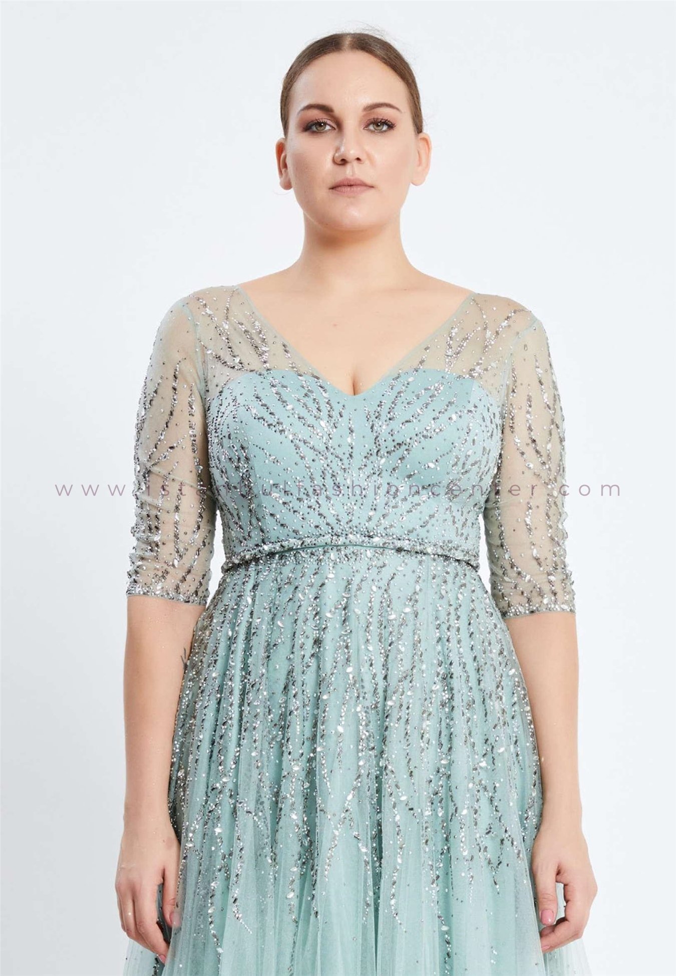 Mid length plus hot sale size formal dresses
