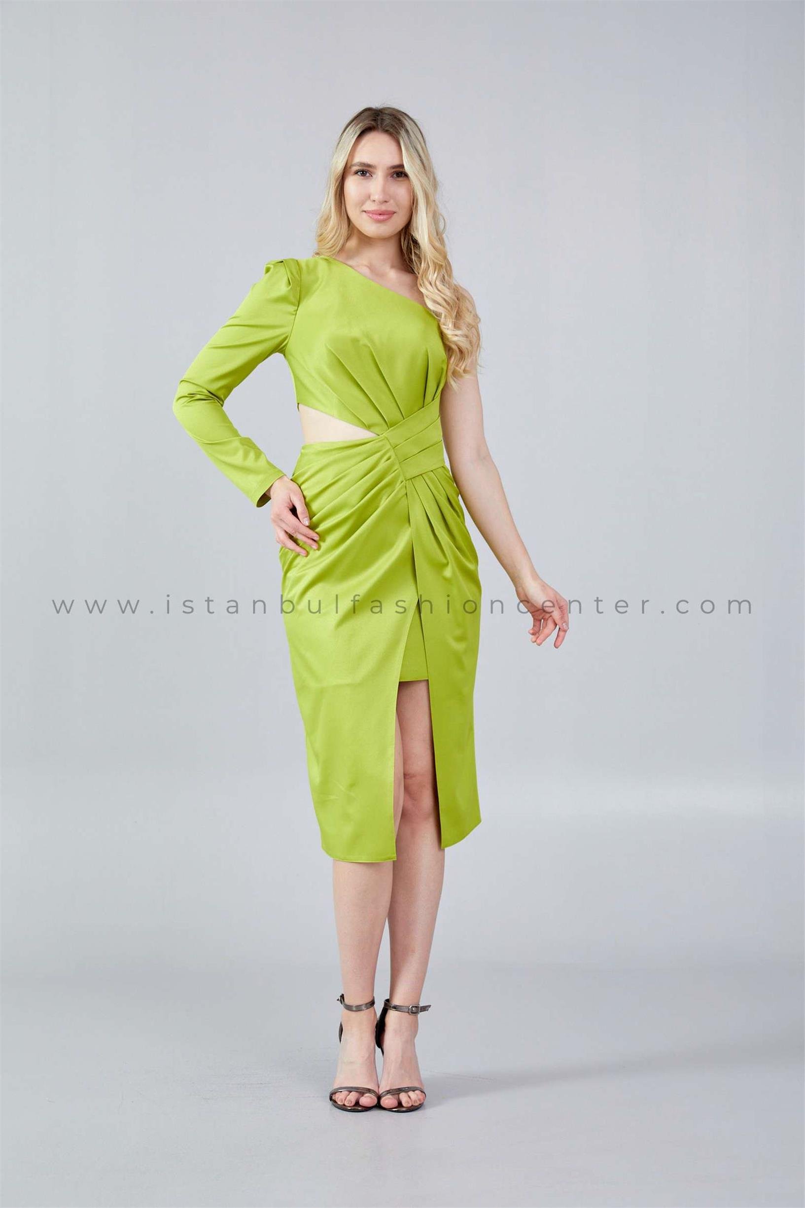 ESCOLL Une Epaule Midi Satin Colonne R guliers Verte Robe de