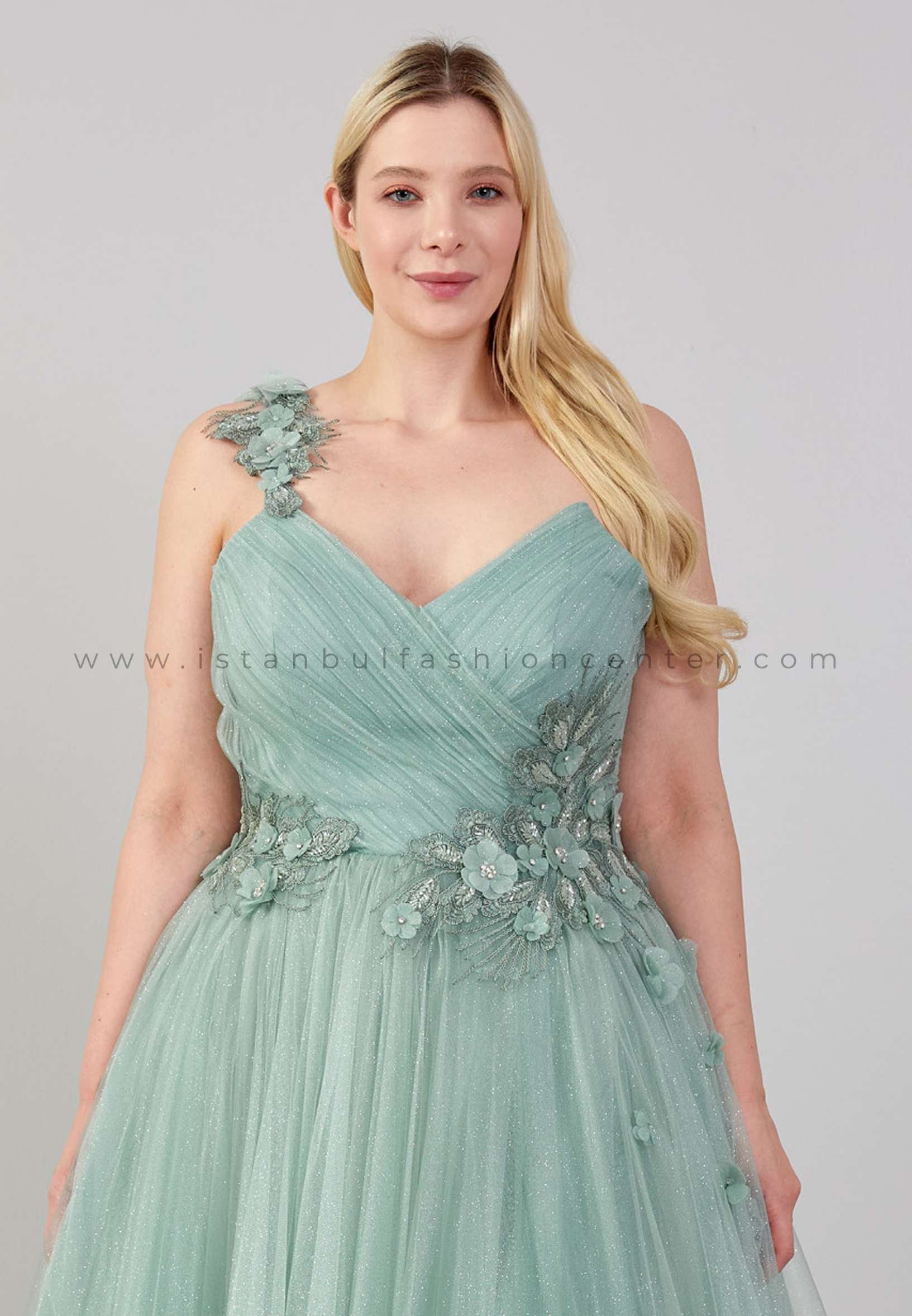 Barraganetal | Green Maxi A-Line Tulle Dress