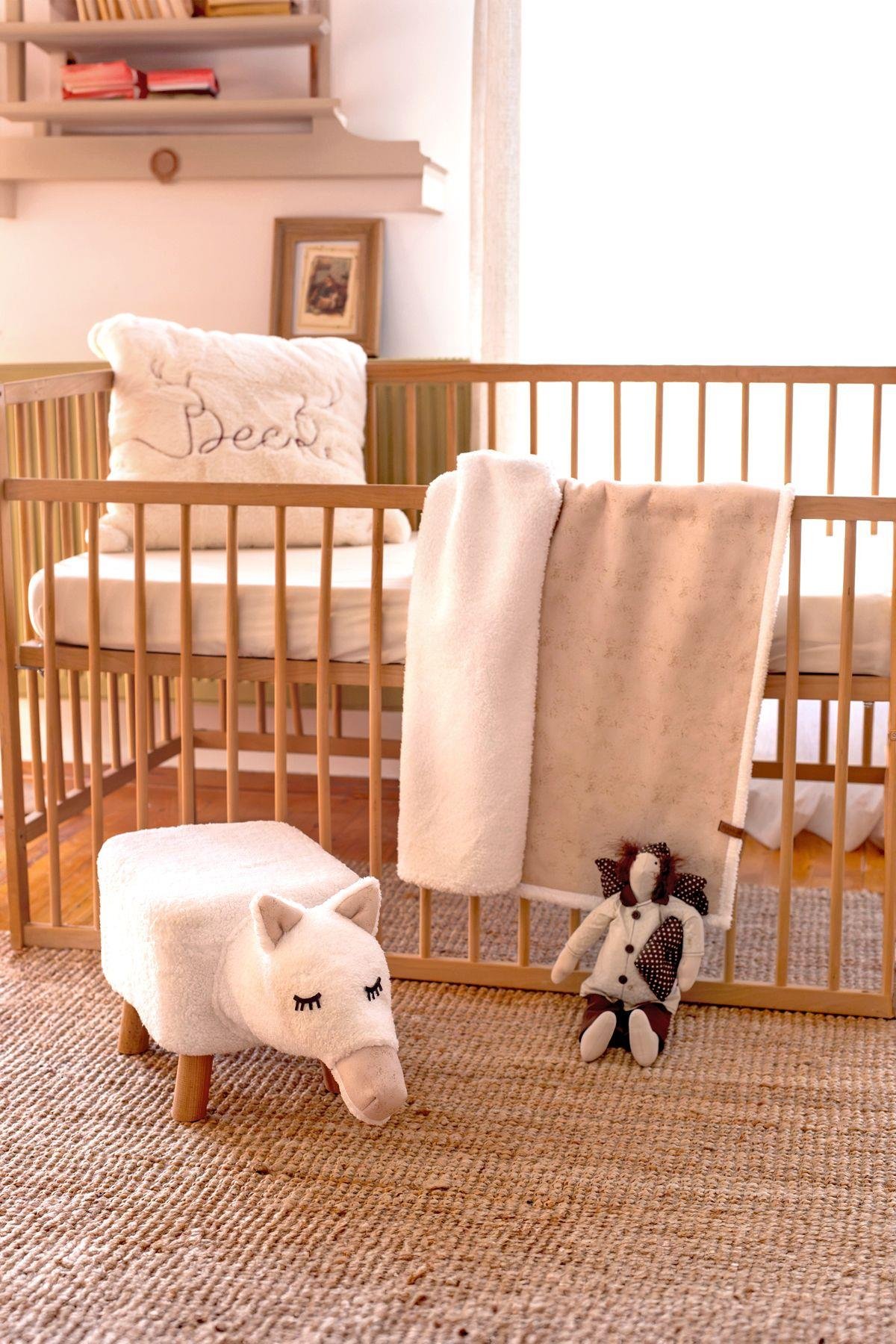Yıkanabilir Kılıflı Tabure Bebek Çocuk Oyun Koltuğu Sandalye Ahşap Ayaklı Puf Fluffy Zoo Camel