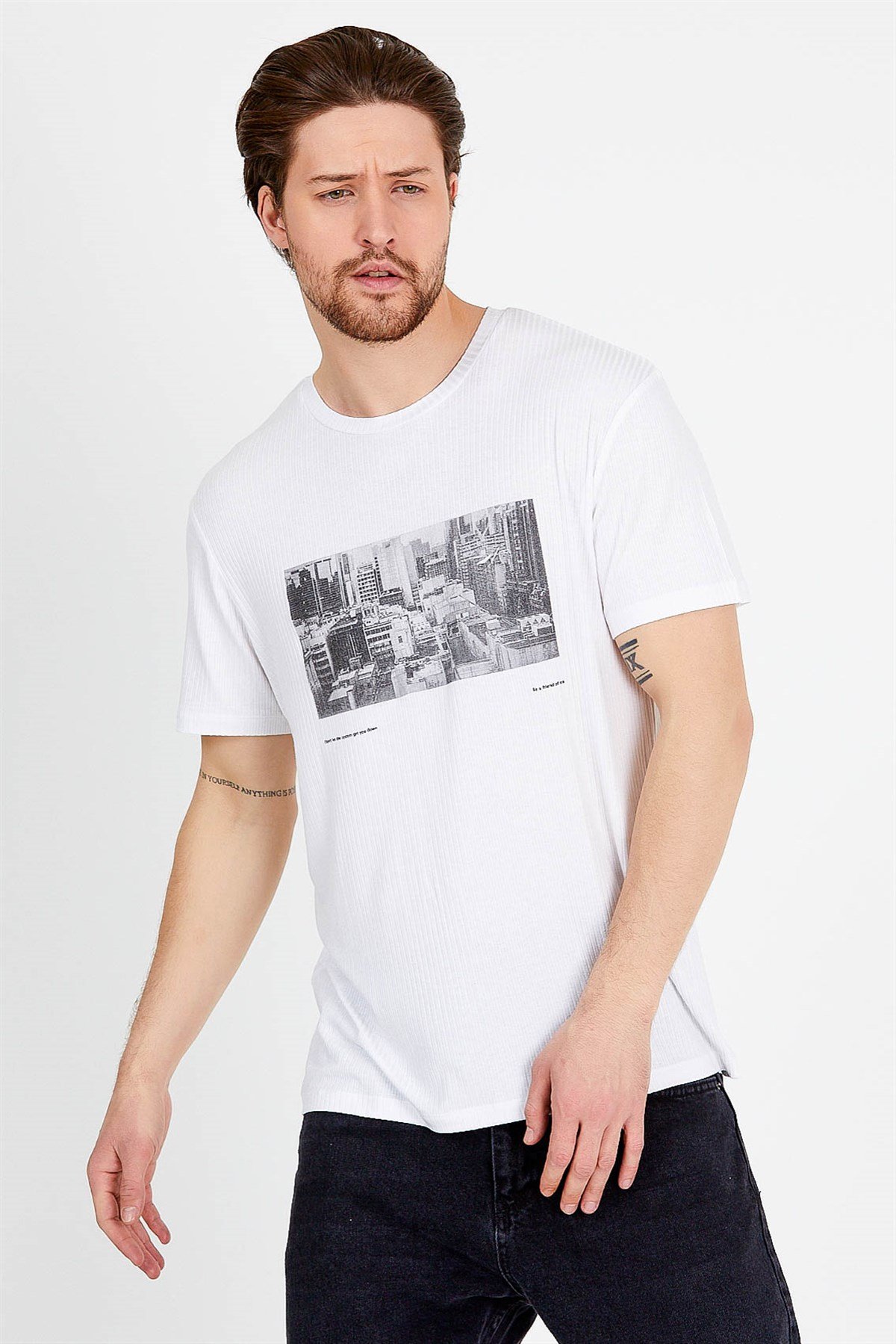Fotoğraf Baskılı Beyaz Erkek T-shirt