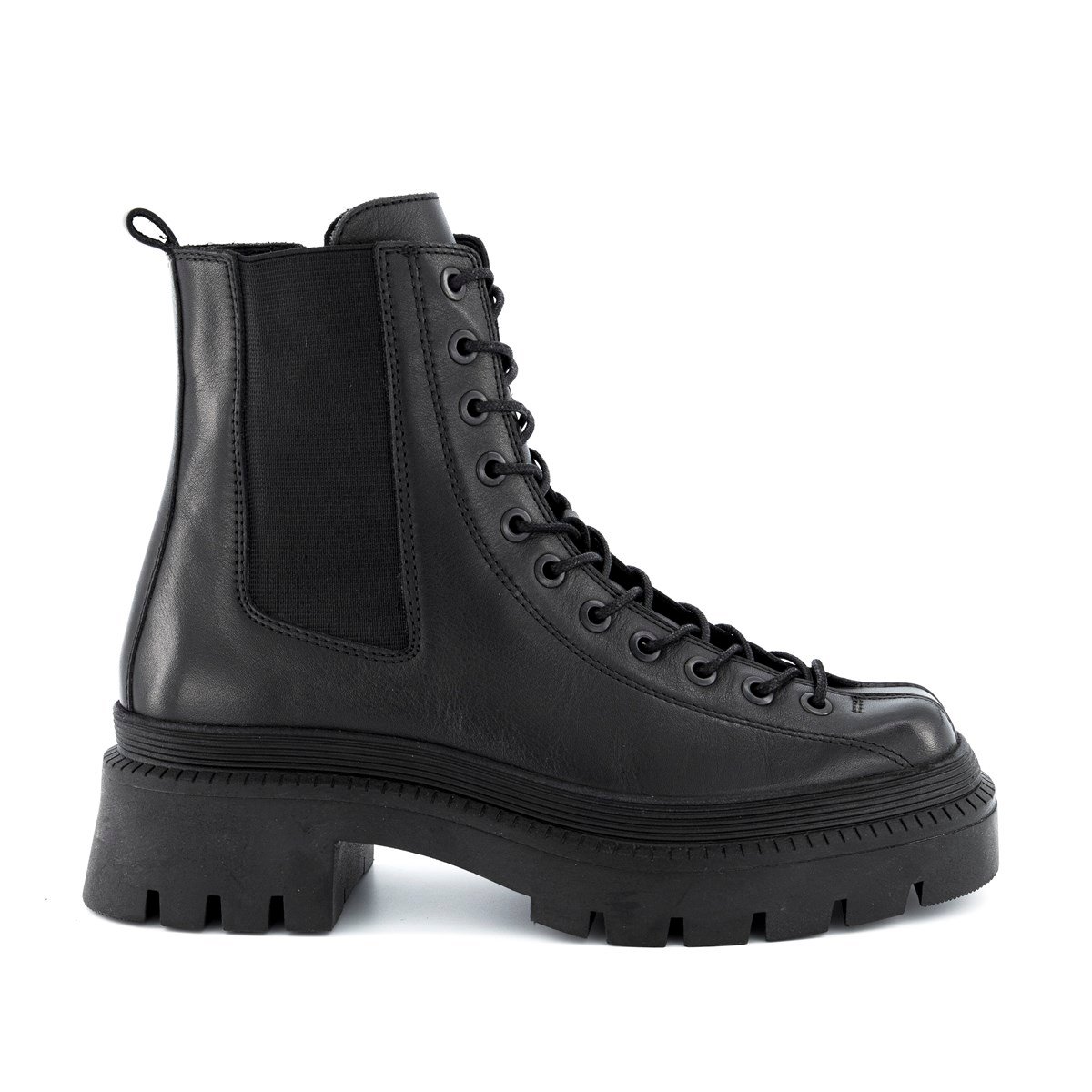 KHLOE BLACK LEATHER BOOT