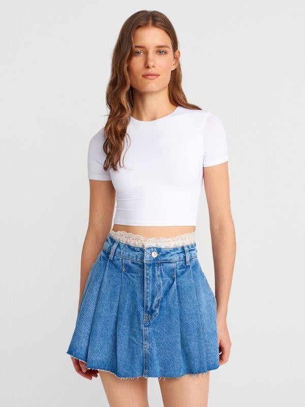 31175 Bisiklet Yaka Crop Beyaz