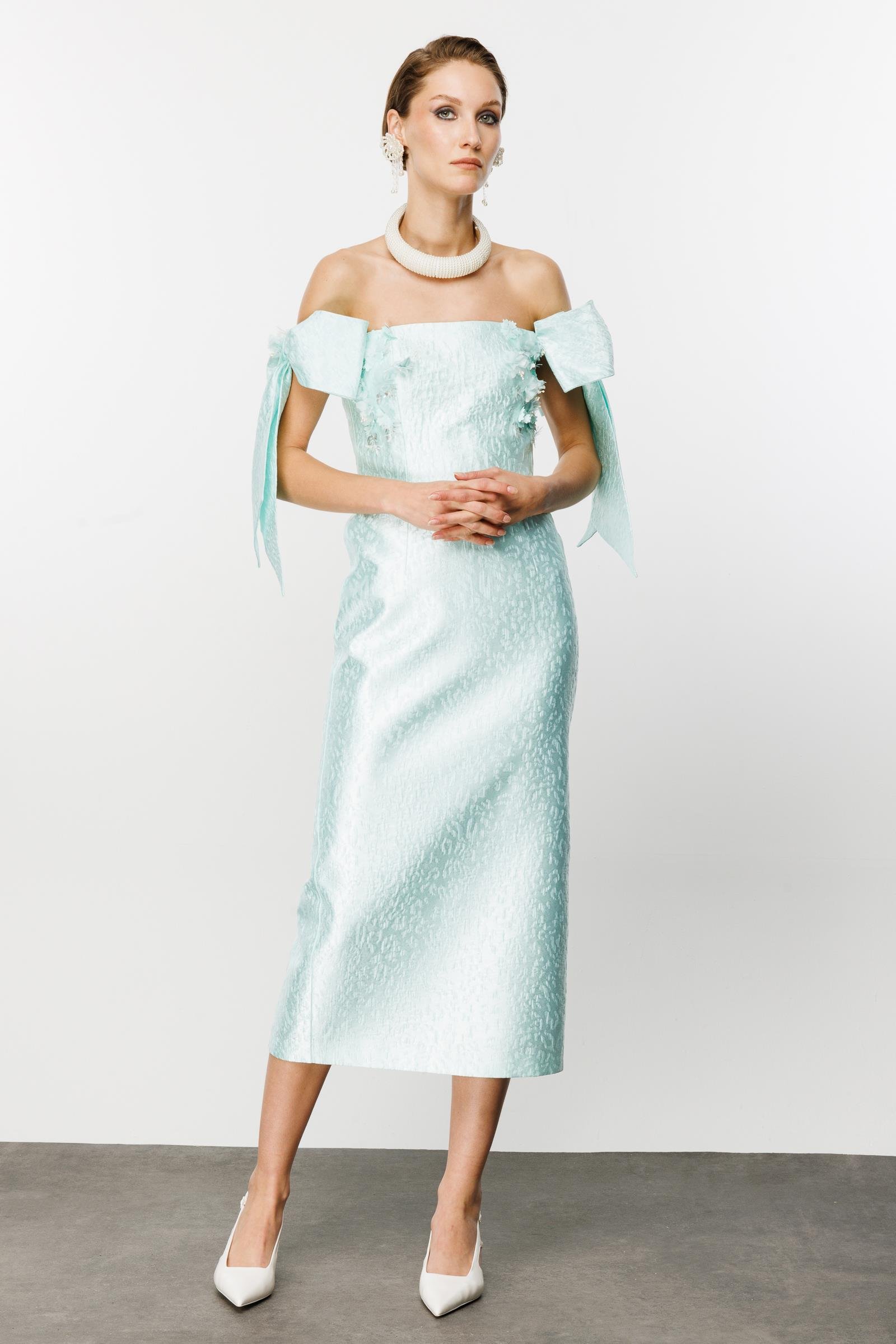 slim fit dress slacks Honey Aqua Sequin Mini Dress - US 0