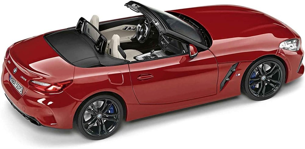 BMW MODEL ARAÇ Z4 1:18