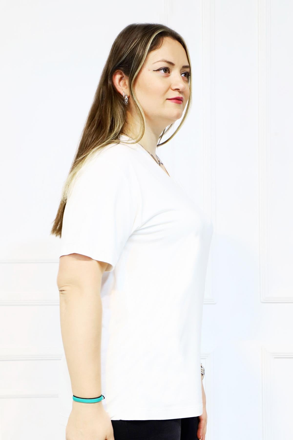 Beyaz basic t shirt bayan sales