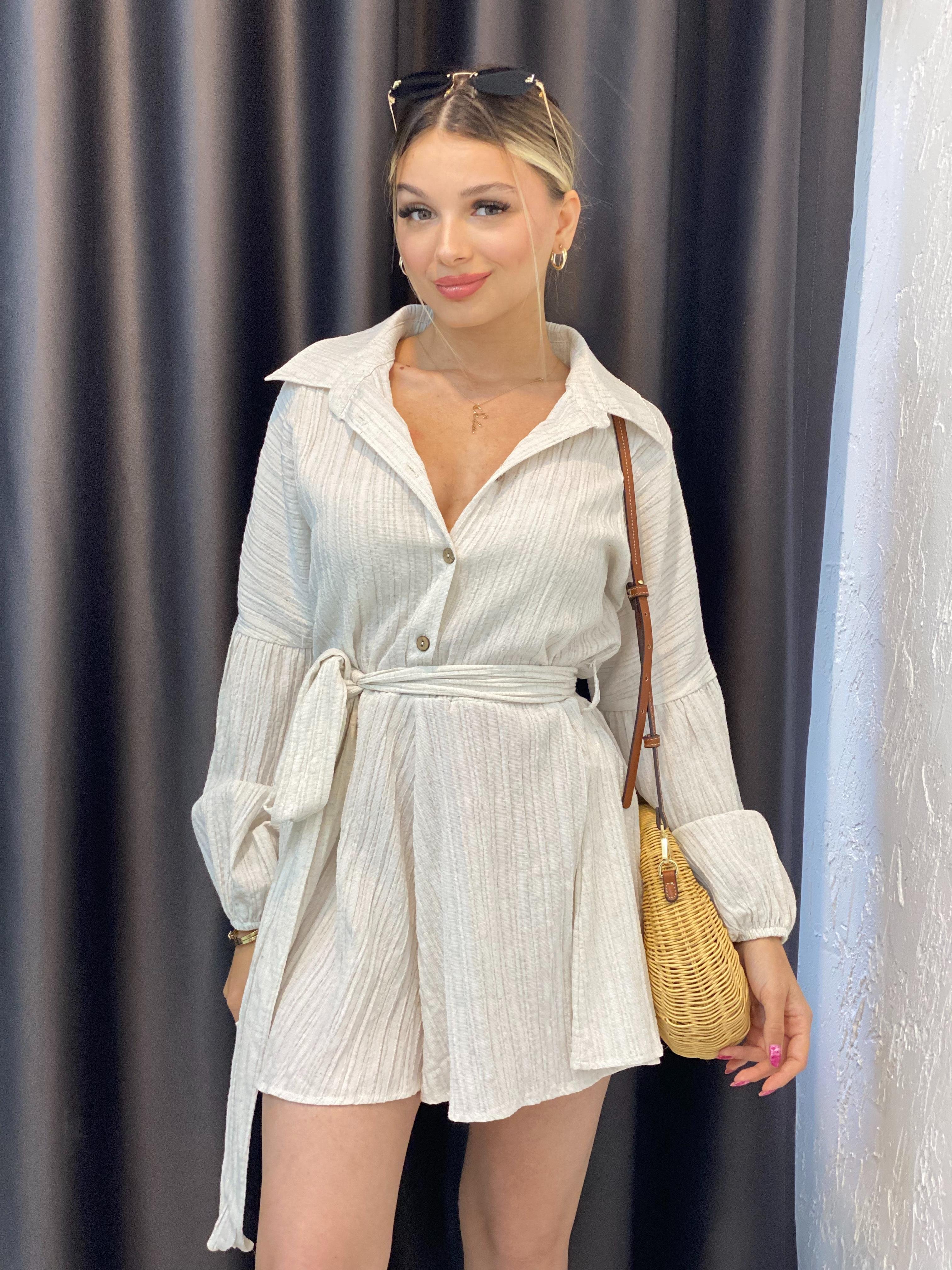 Bej Kuşaklı Model Şortlu Tulum