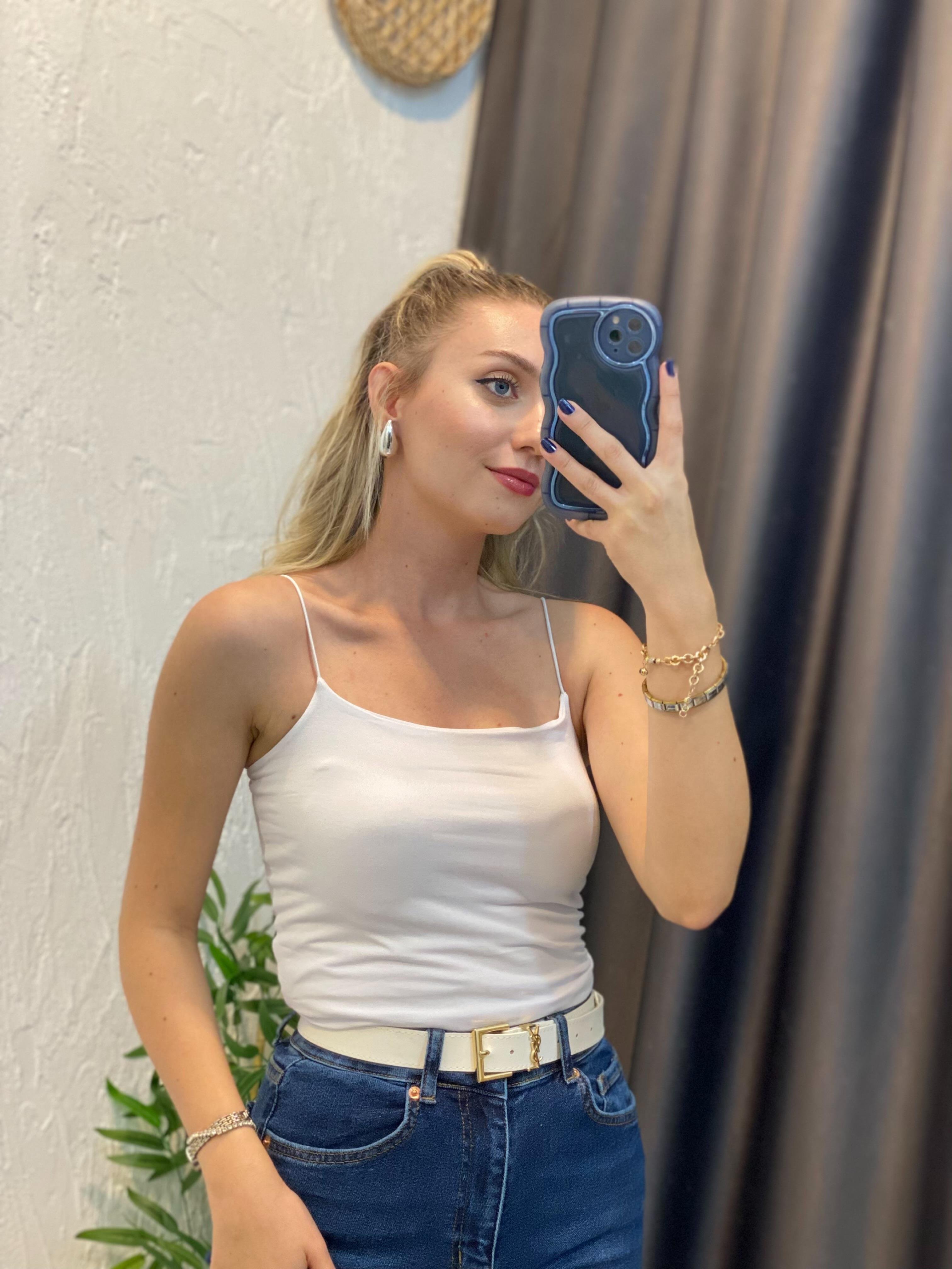 Beyaz İp Askılı Uzun Boy Crop 
