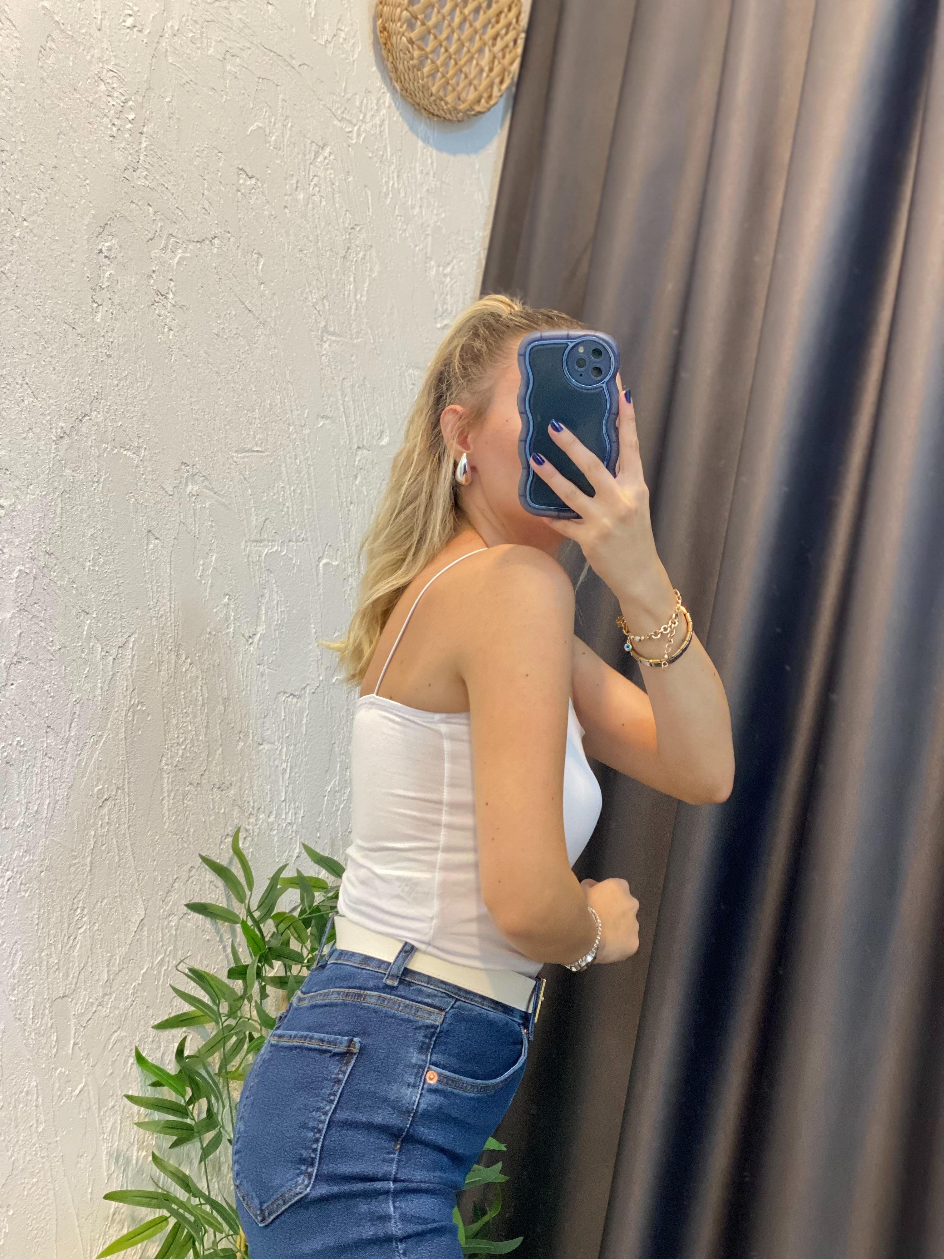 Beyaz İp Askılı Uzun Boy Crop 