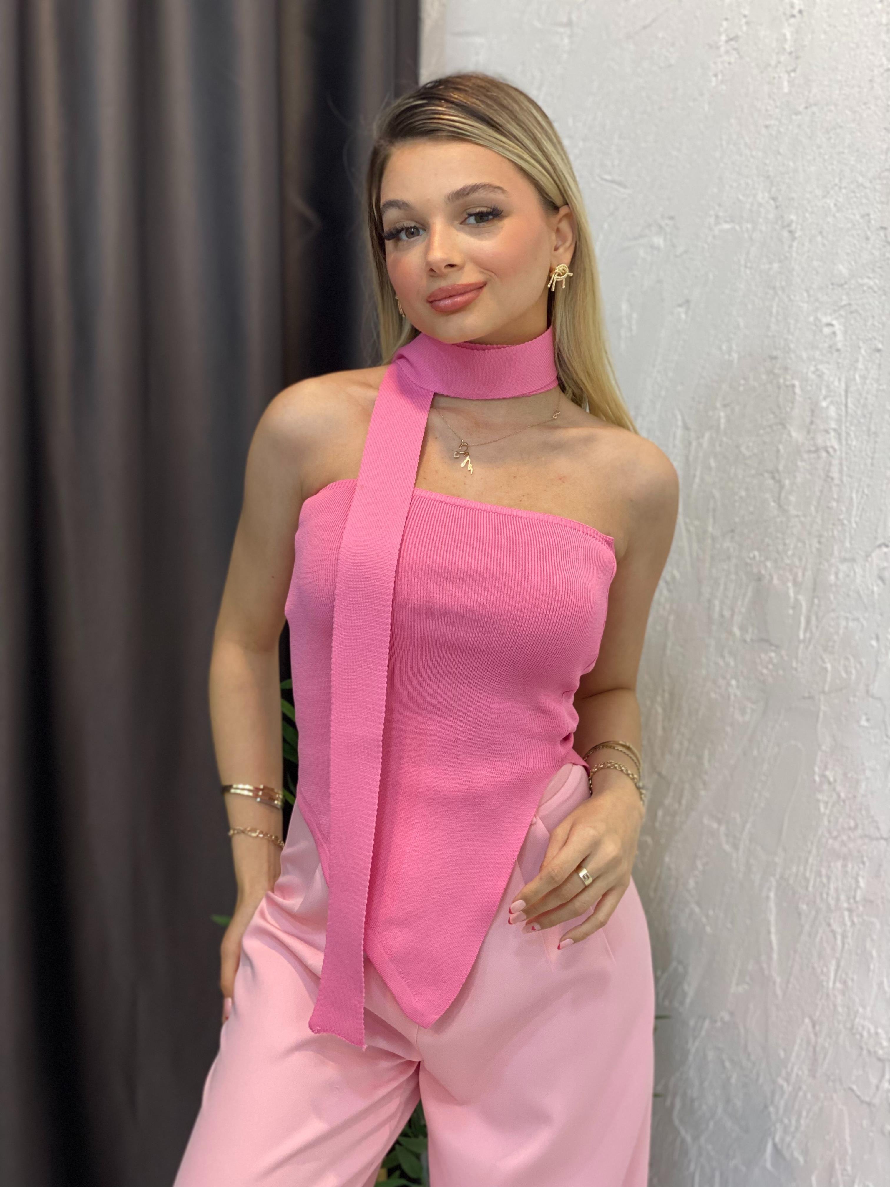 Pembe Straplez Boyun Fularlı Triko Bluz