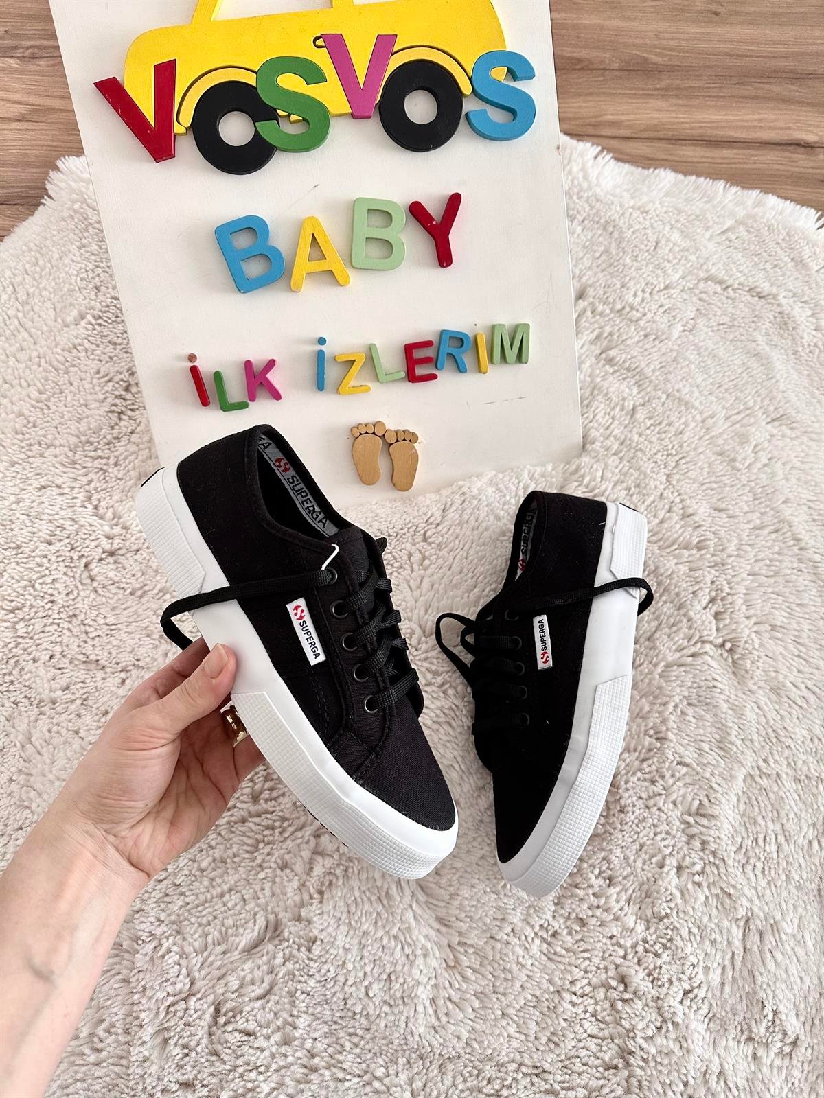 Superga siyah 2025