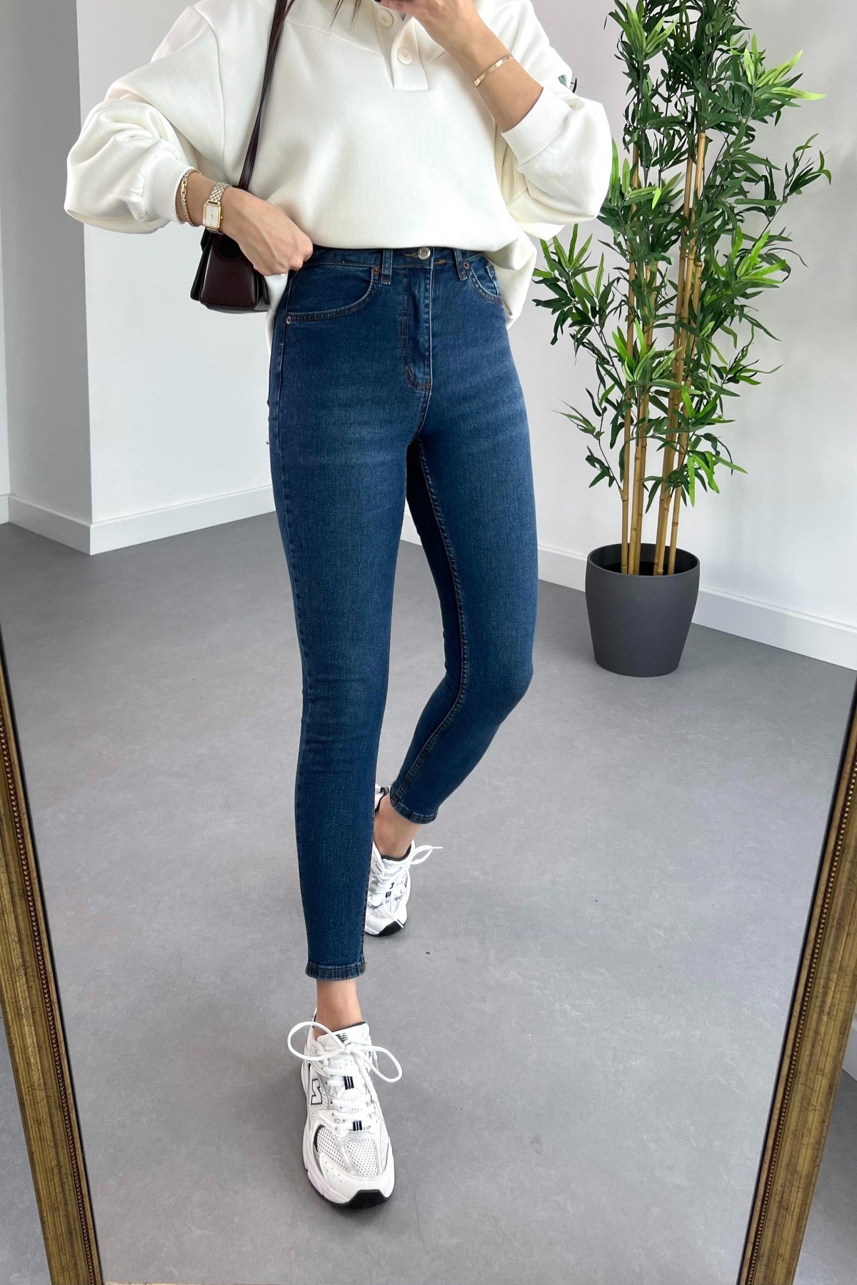 Orta Mavi Toparlayıcı Ekstra Yüksek Bel Skinny Jean