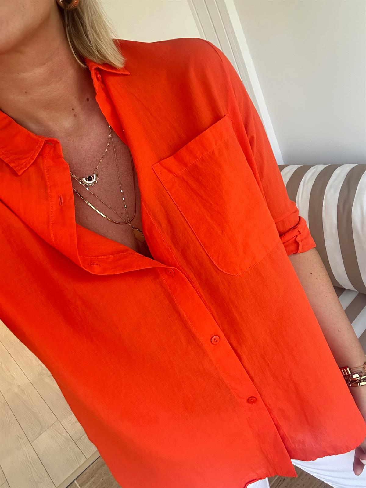 %100 Cotton Turuncu Yandan Yırtmaçlı Turuncu Gömlek