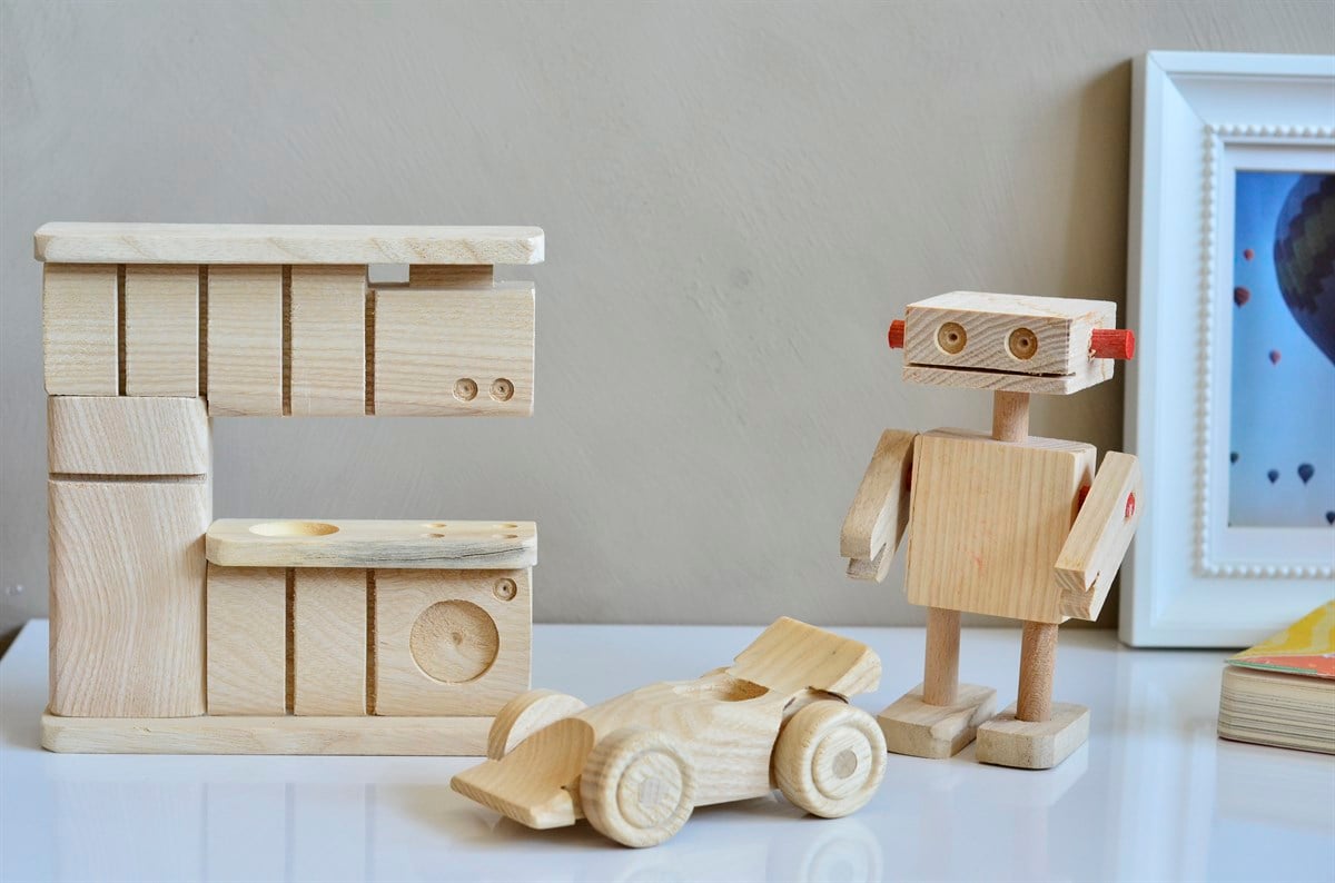 Montessori Boyanabilir Ahşap Oyuncak Seti (Mutfak Araba Robot)