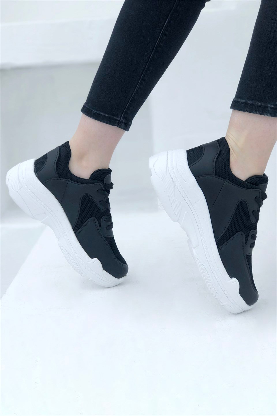 Yüksek Taban Nefes Alır Günlük Kadın Spor Ayakkabı Siyah Beyaz Ş-10  Beınsteps | Mybella Shoes