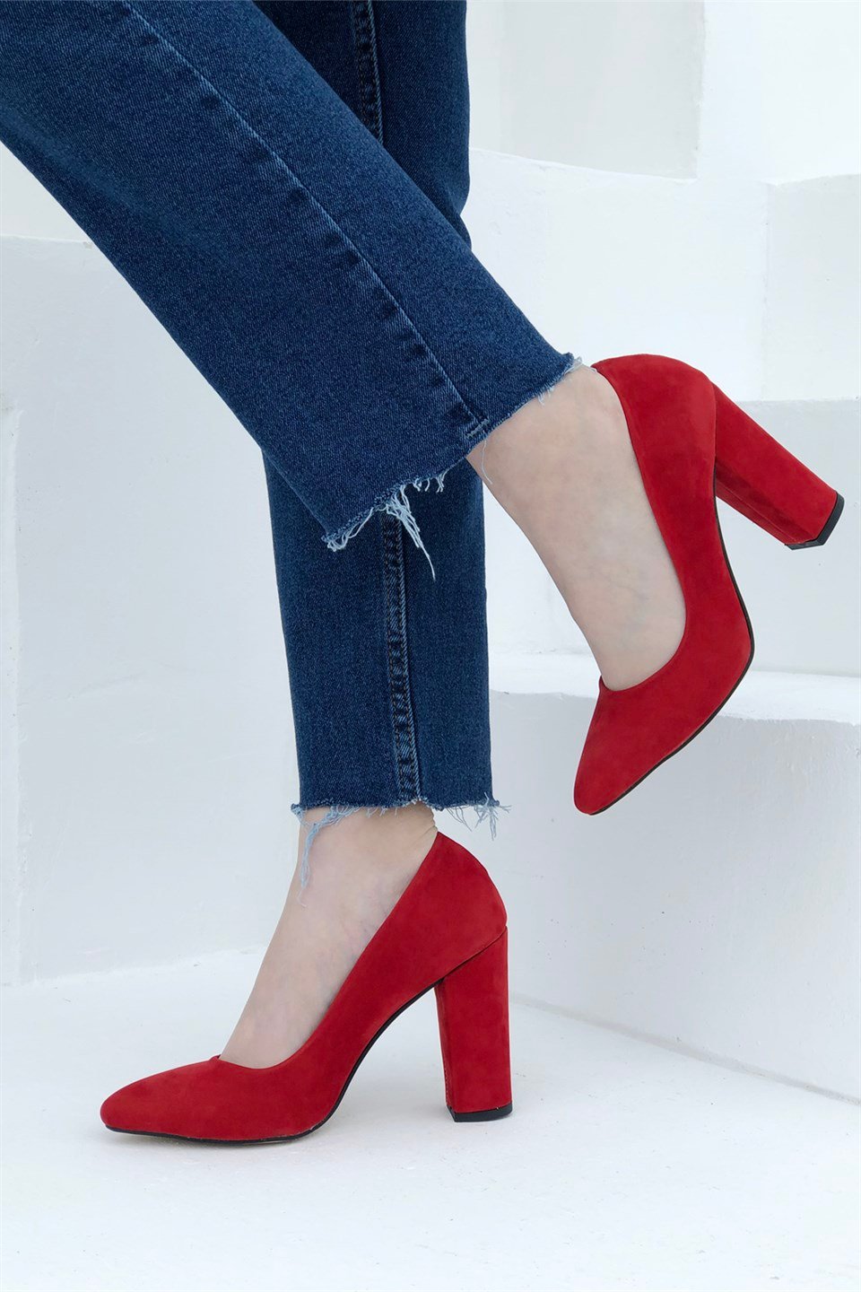 Kalın Topuk Yüksek Boy Sivri Burun Kadın Ayakkabı Kırmızı Süet Pare 09  Carla Bella | Mybella Shoes