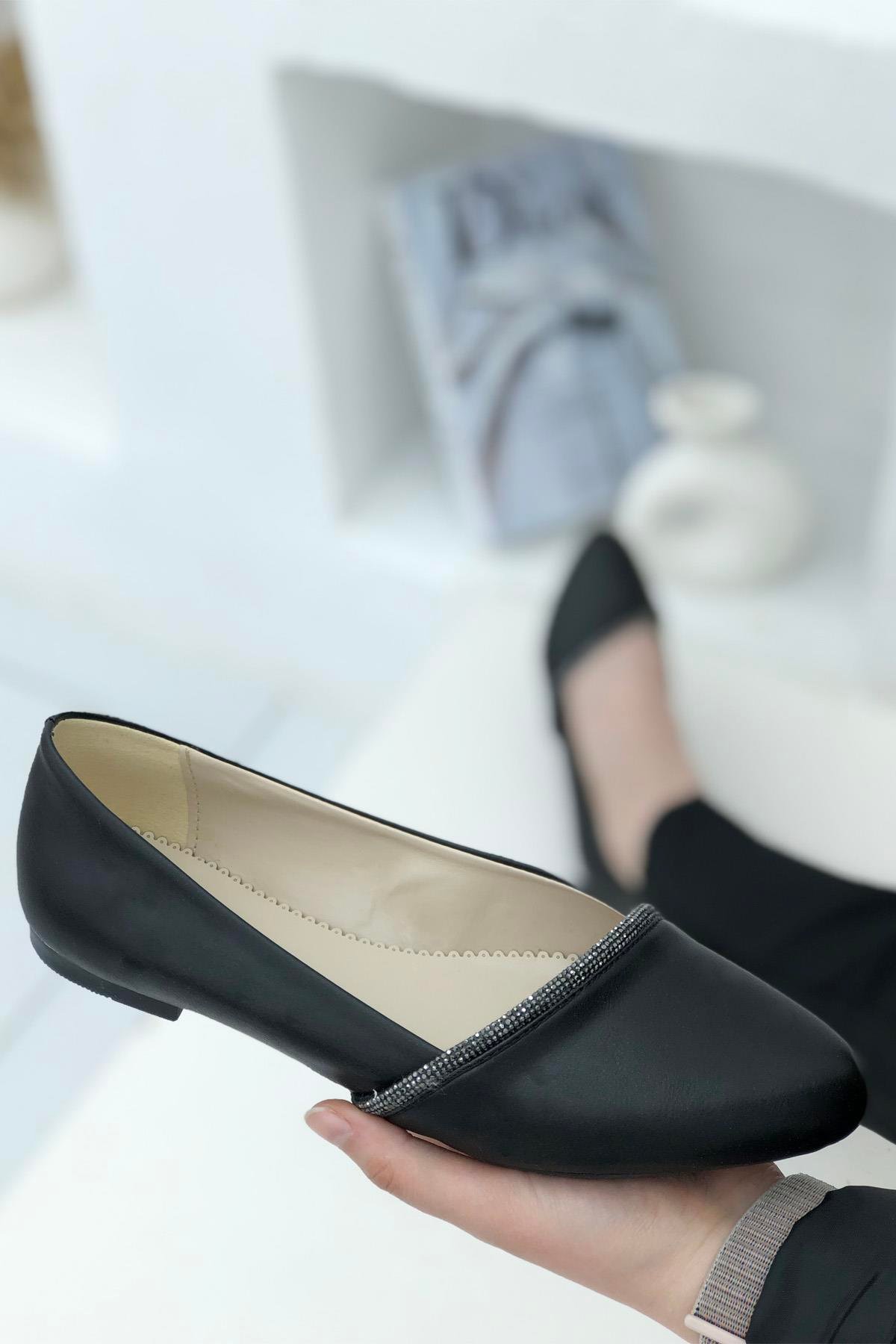 Carla BellaSivri Burun Ta l Kad n Babet Siyah 218 Mybella Shoes